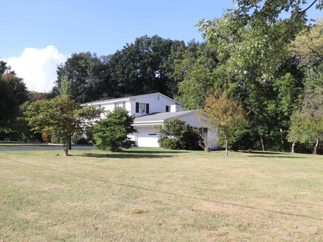 North Warren, Pennsylvania 16365, United States, 5 Bedrooms Bedrooms, ,3 BathroomsBathrooms,Residential,Active,212271