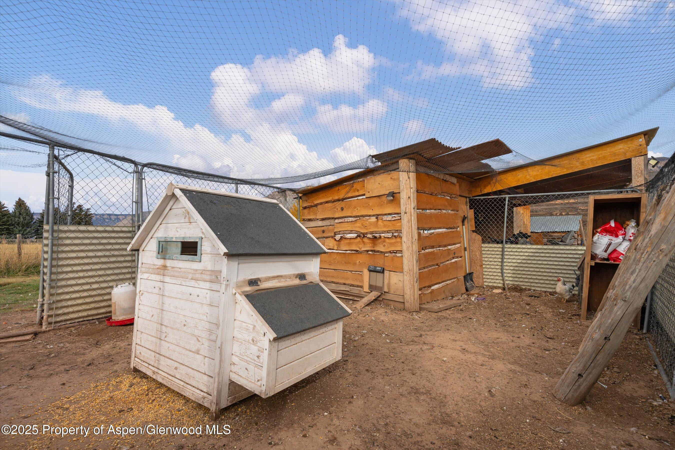 Parachute, Colorado 81635, United States, 4 Bedrooms Bedrooms, ,4 BathroomsBathrooms,Residential,Active,240296