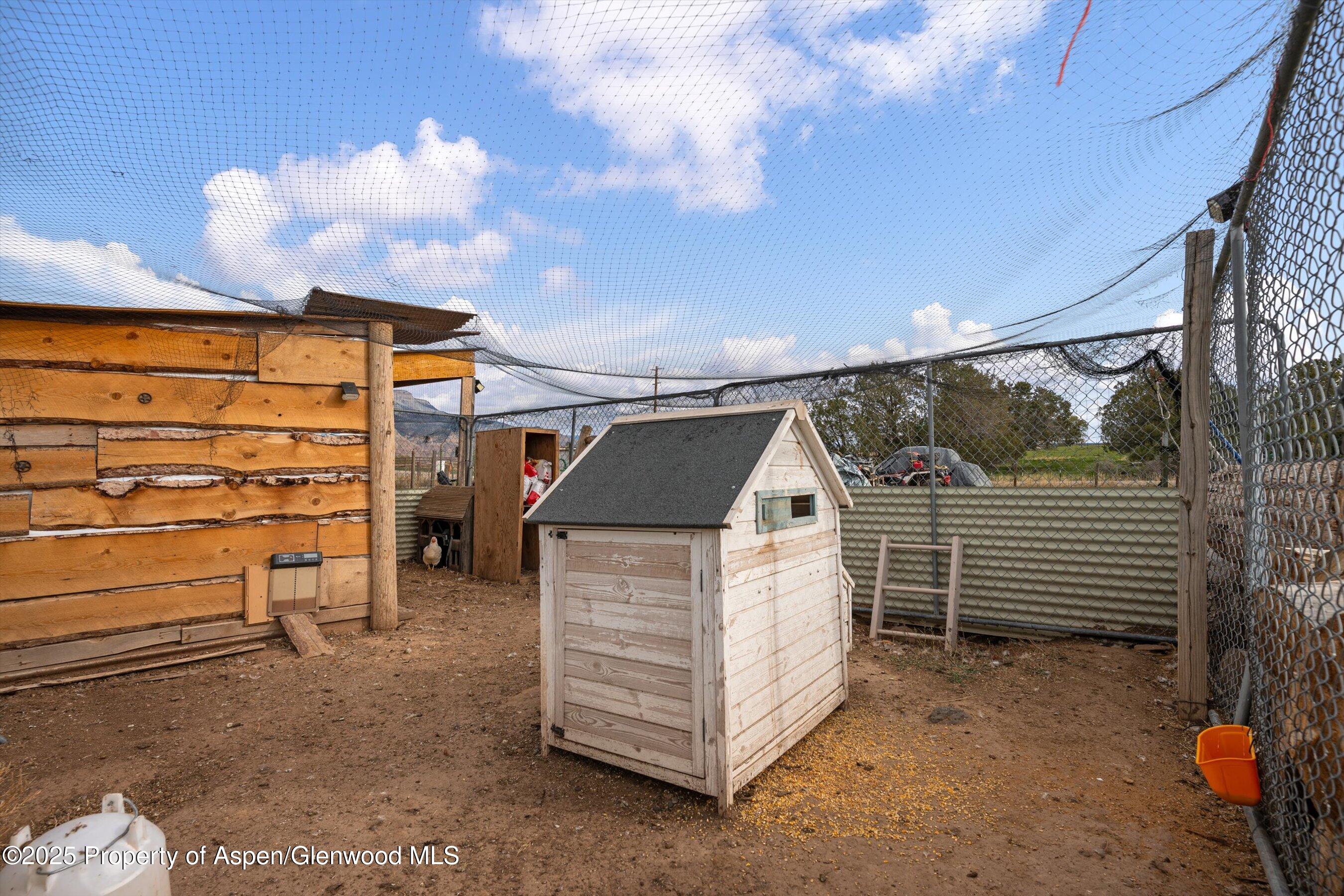 Parachute, Colorado 81635, United States, 4 Bedrooms Bedrooms, ,4 BathroomsBathrooms,Residential,Active,240296