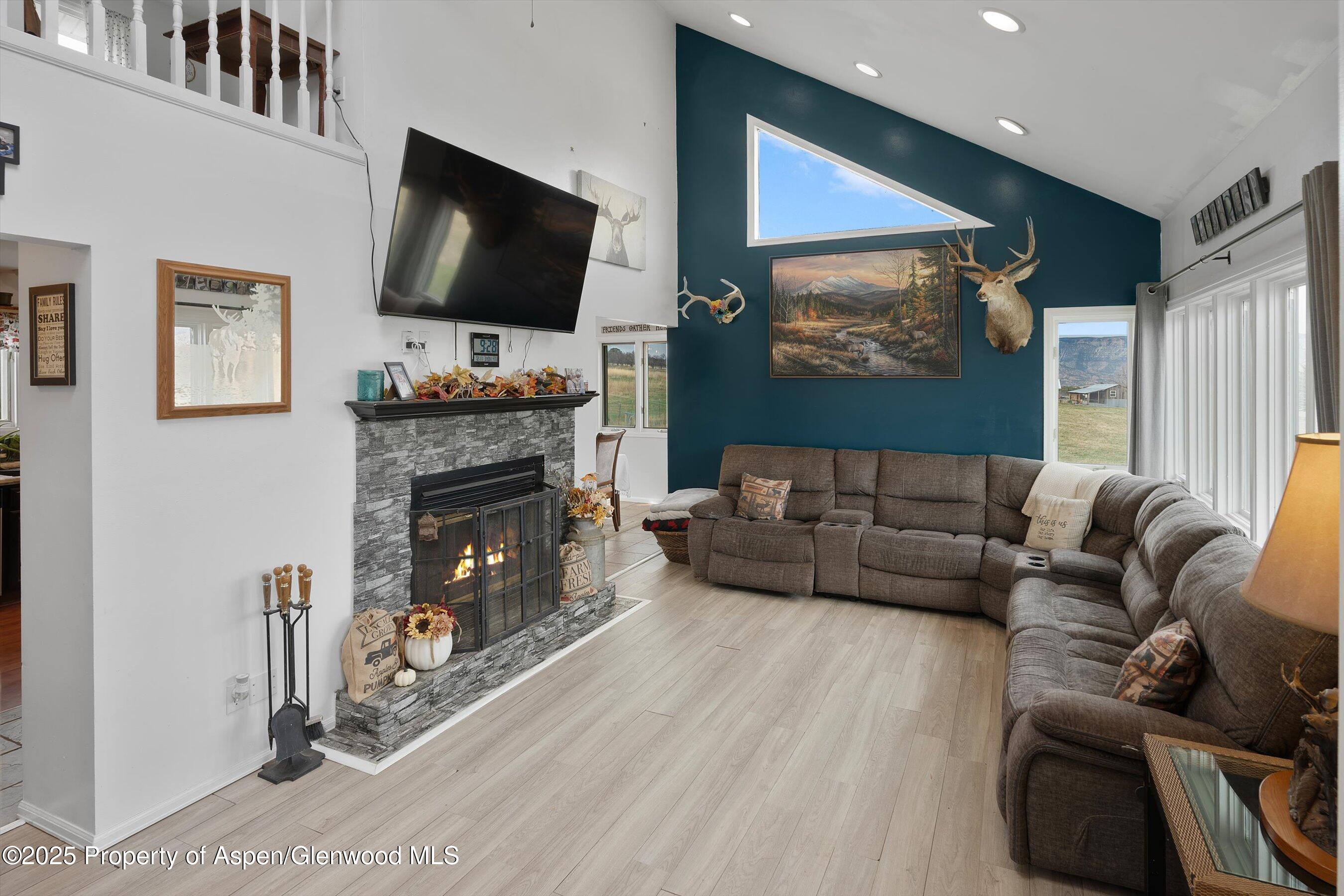 Parachute, Colorado 81635, United States, 4 Bedrooms Bedrooms, ,4 BathroomsBathrooms,Residential,Active,240296