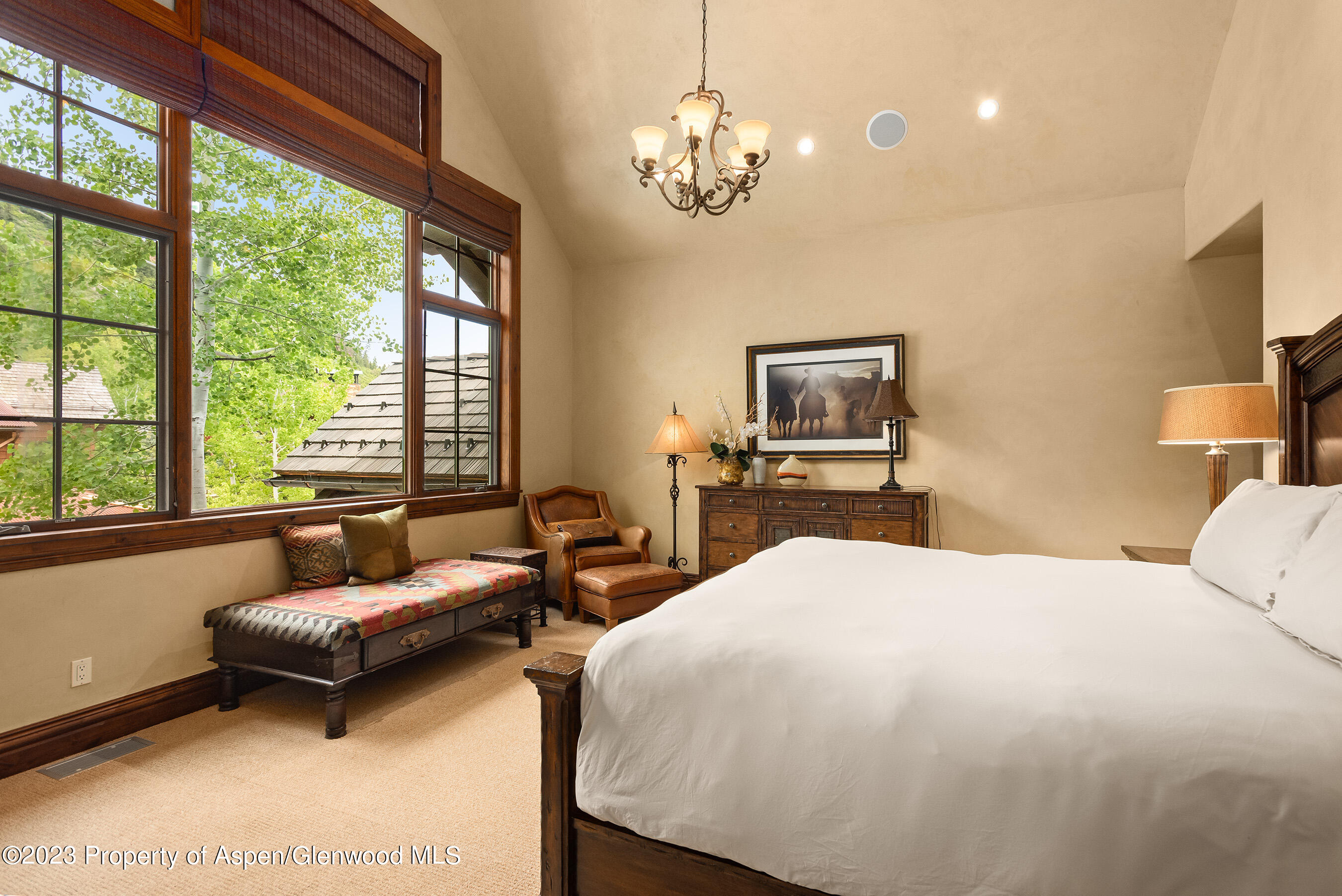 Aspen, Colorado 81611, United States, 4 Bedrooms Bedrooms, ,5 BathroomsBathrooms,Residential,Active,75564