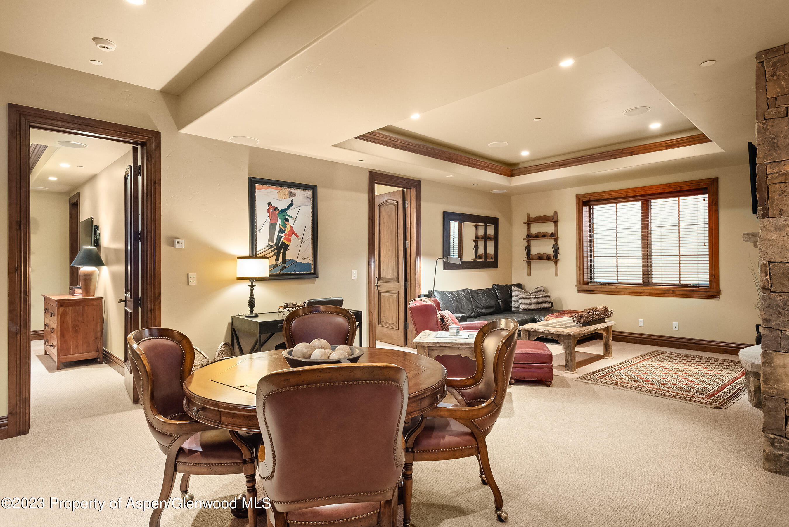 Aspen, Colorado 81611, United States, 4 Bedrooms Bedrooms, ,5 BathroomsBathrooms,Residential,Active,75564