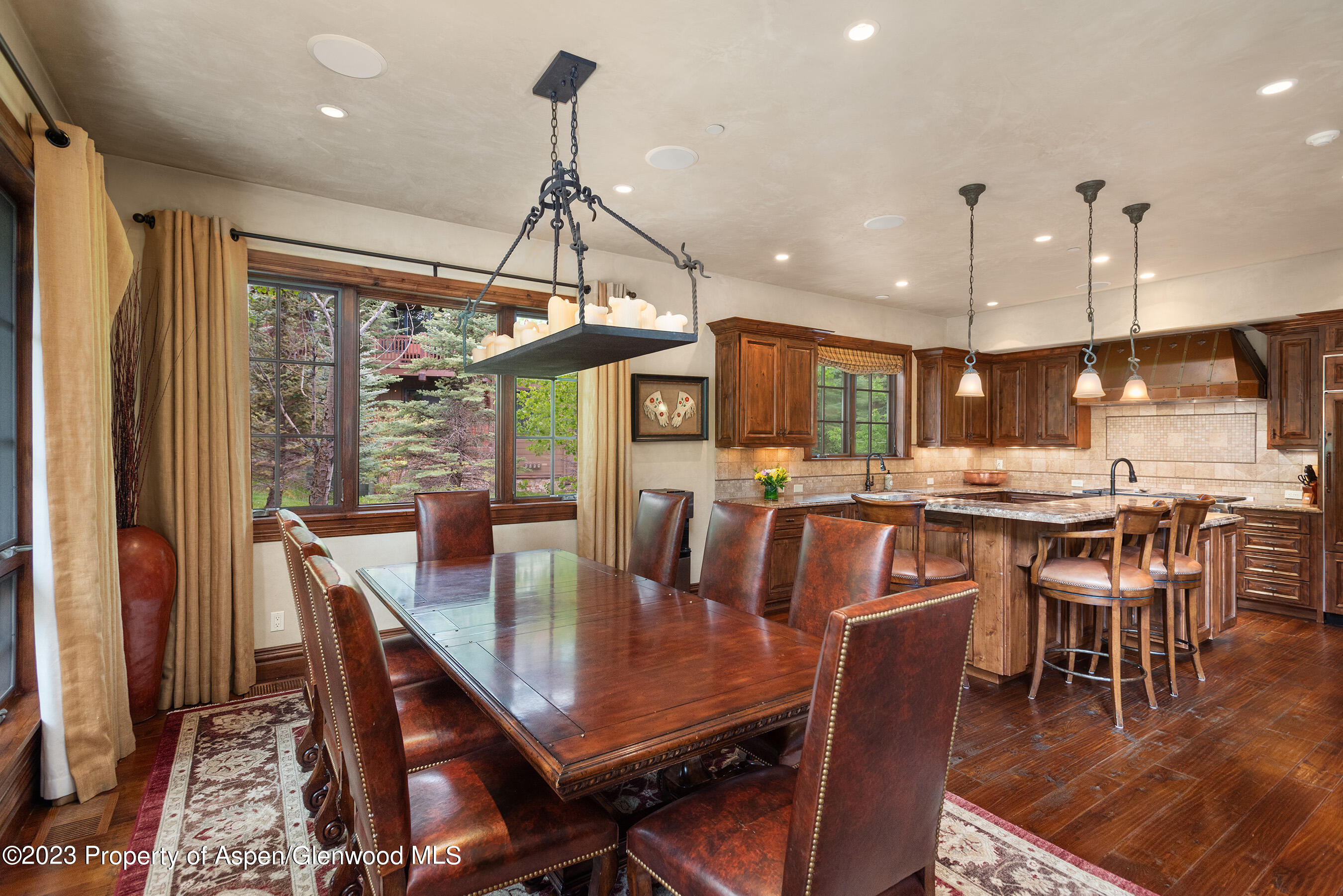 Aspen, Colorado 81611, United States, 4 Bedrooms Bedrooms, ,5 BathroomsBathrooms,Residential,Active,75564