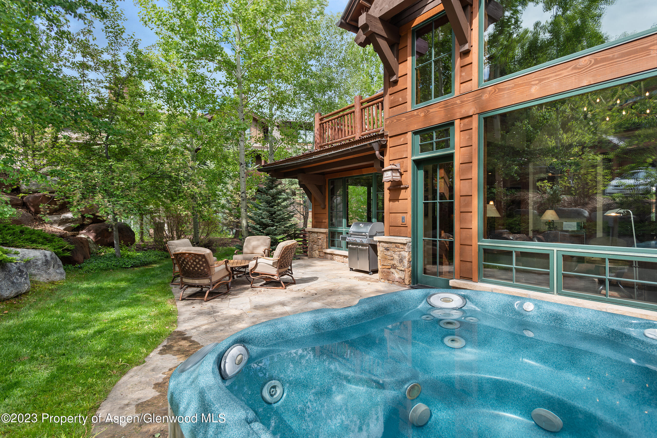 Aspen, Colorado 81611, United States, 4 Bedrooms Bedrooms, ,5 BathroomsBathrooms,Residential,Active,75564