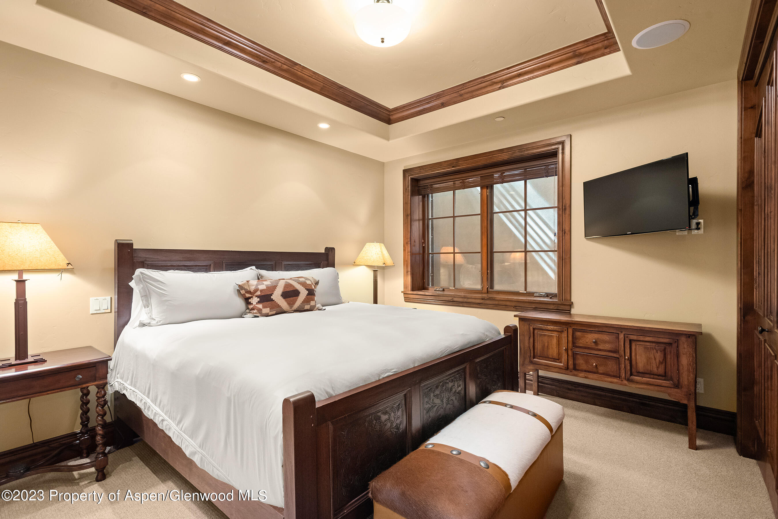 Aspen, Colorado 81611, United States, 4 Bedrooms Bedrooms, ,5 BathroomsBathrooms,Residential,Active,75564