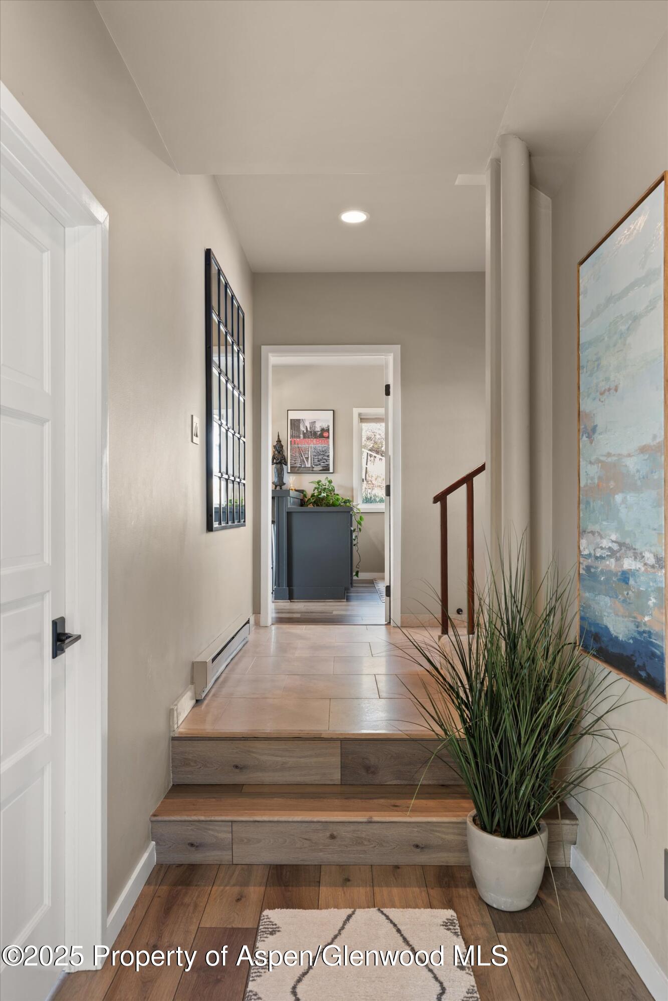 Aspen, Colorado 81611, United States, 4 Bedrooms Bedrooms, ,3 BathroomsBathrooms,Residential,Active,207493