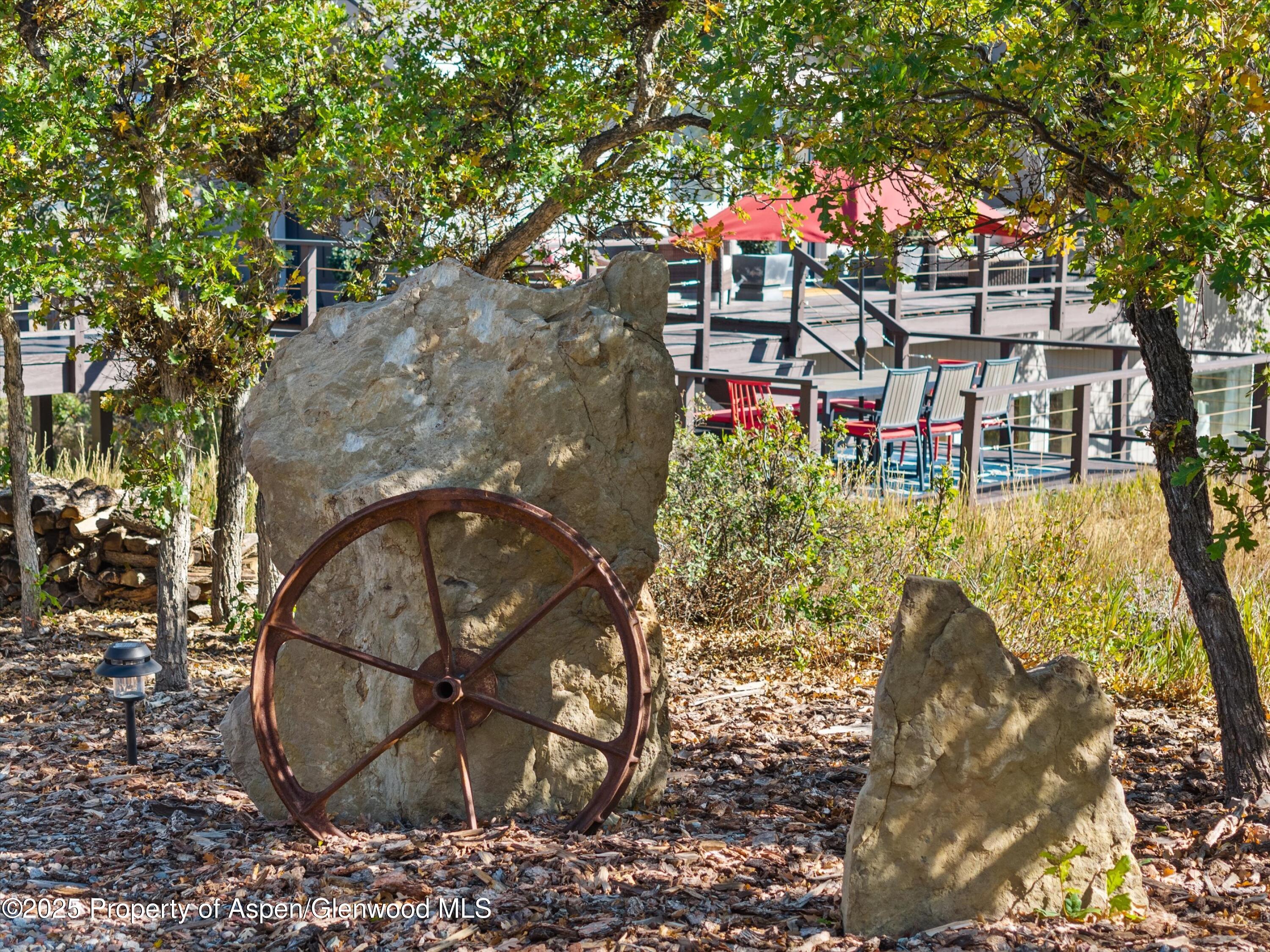 Aspen, Colorado 81611, United States, 4 Bedrooms Bedrooms, ,3 BathroomsBathrooms,Residential,Active,207493