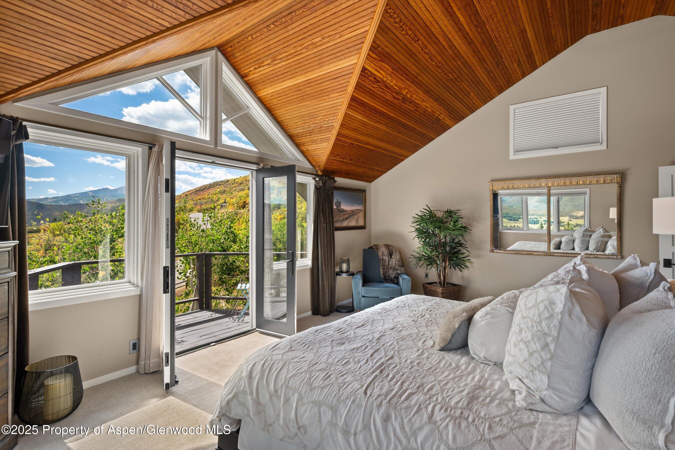 Aspen, Colorado 81611, United States, 4 Bedrooms Bedrooms, ,3 BathroomsBathrooms,Residential,Active,207493