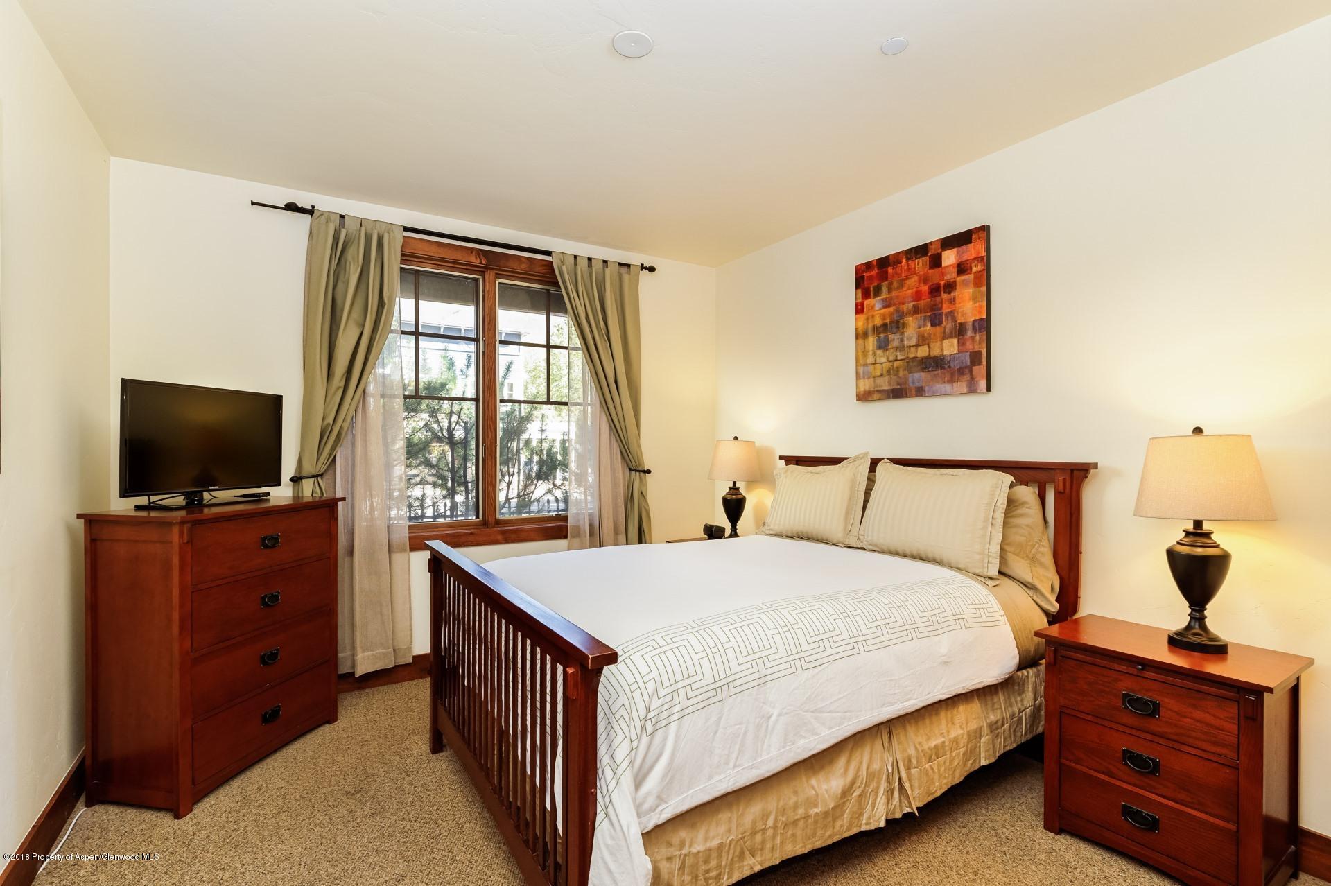 Aspen, Colorado 81611, United States, 1 Bedroom Bedrooms, ,1 BathroomBathrooms,Residential,Active,75562