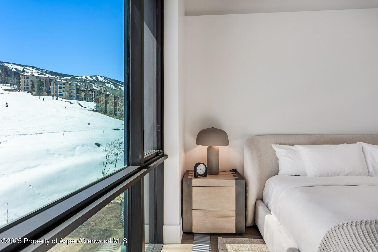 Snowmass Village, Colorado 81615, United States, 4 Bedrooms Bedrooms, ,4 BathroomsBathrooms,Residential,Active,103718