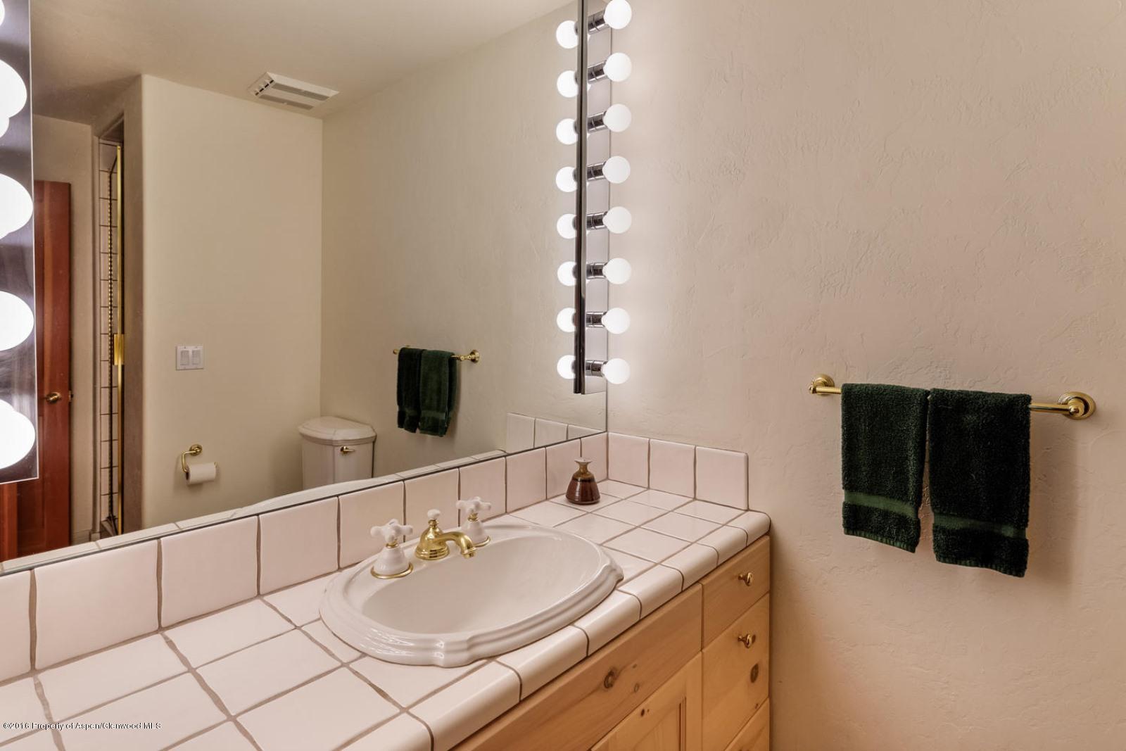 Aspen, Colorado 81611, United States, 3 Bedrooms Bedrooms, ,4 BathroomsBathrooms,Residential,Active,75566