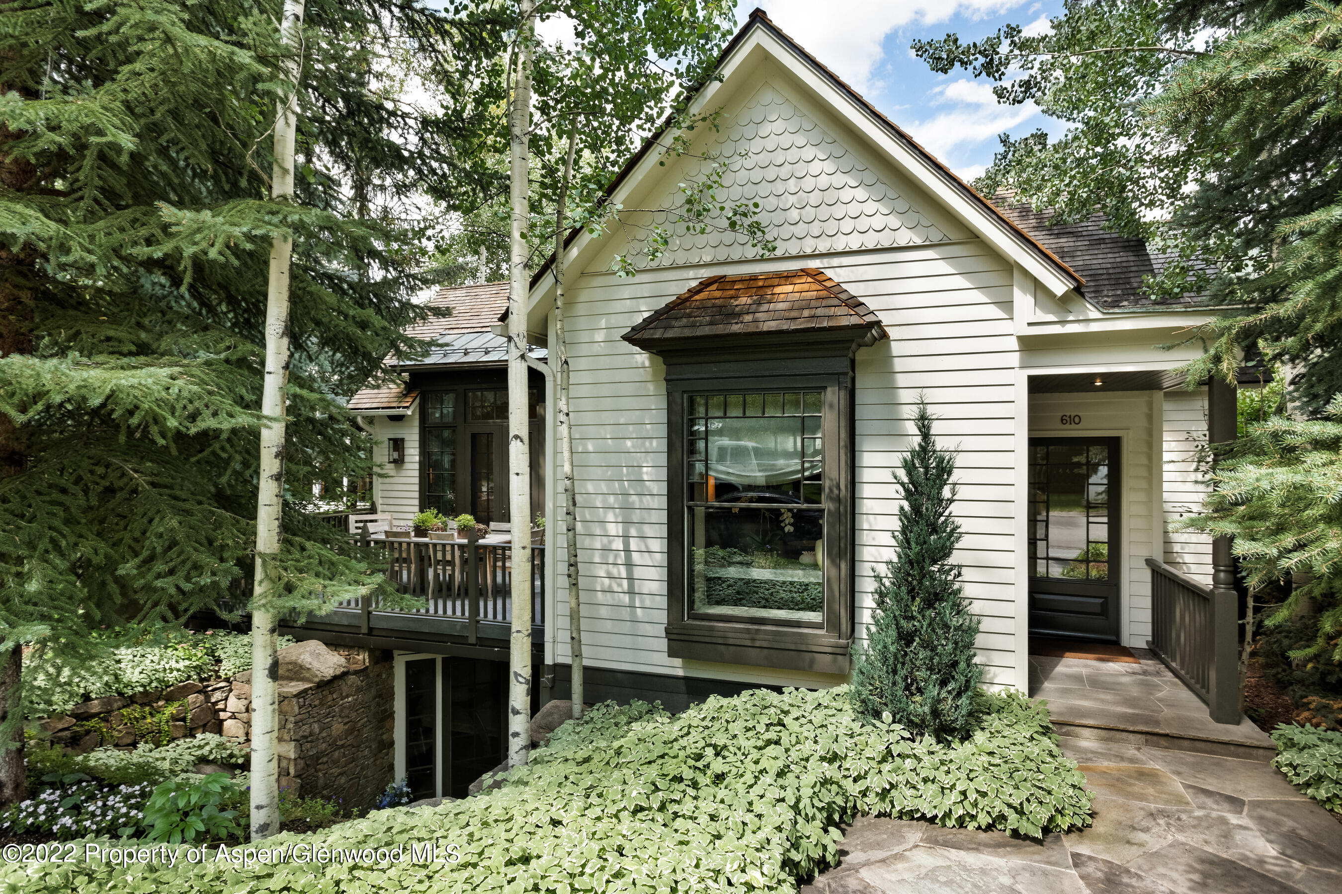 Aspen, Colorado 81611, United States, 4 Bedrooms Bedrooms, ,6 BathroomsBathrooms,Residential,Active,74944