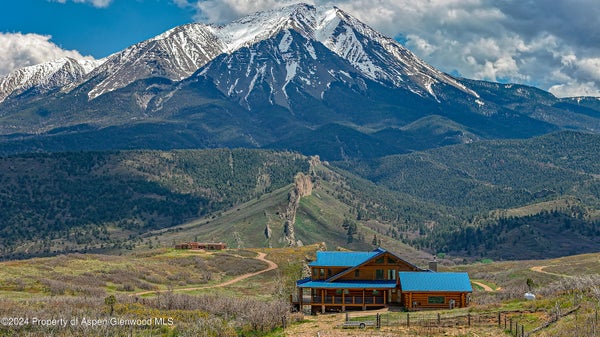 1390 MOUNTAIN VALLEY RD, LA VETA, CO 81055 - Image 330929aa357bb3c7d482cdcedf0e1a0e/3280643718