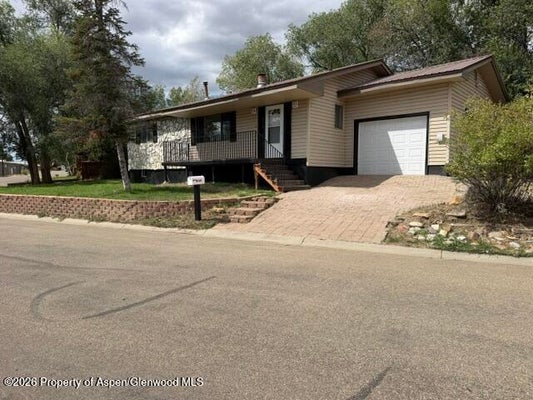 1903 FRONTIER DR, CRAIG, CO 81625 - Image 35a13e8c7a2b0fef3fdf98cc26dcb395/2856983545