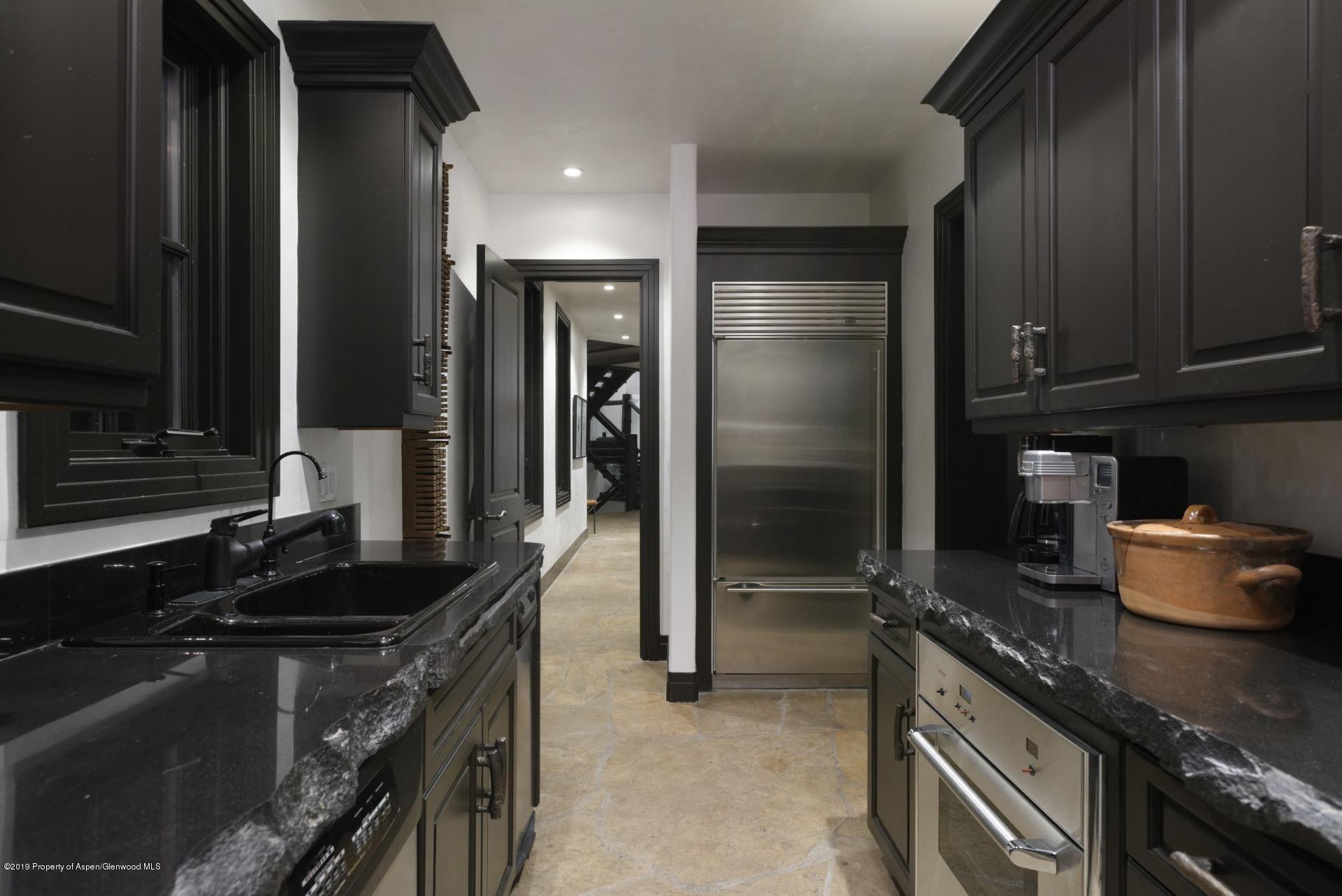 Aspen, Colorado 81611, United States, 6 Bedrooms Bedrooms, ,7 BathroomsBathrooms,Residential,Active,75565