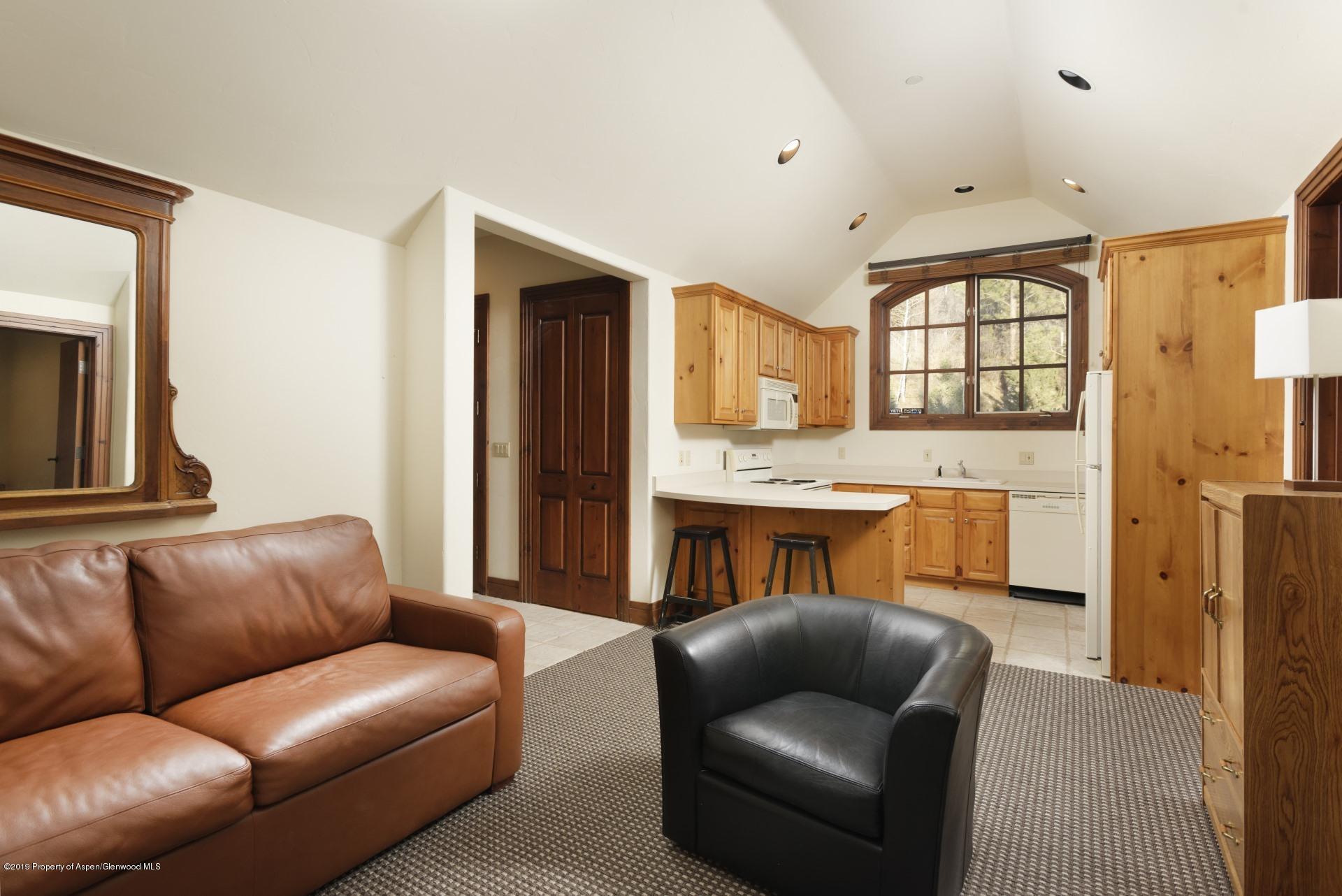 Aspen, Colorado 81611, United States, 6 Bedrooms Bedrooms, ,7 BathroomsBathrooms,Residential,Active,75565