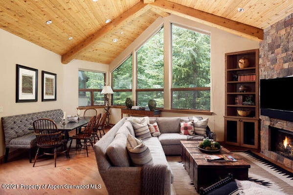 1243 E COOPER AVE UNIT A, ASPEN, CO 81611 - Image 6fb89f424959aa2d3bff16a8da1dfd55/3996316775