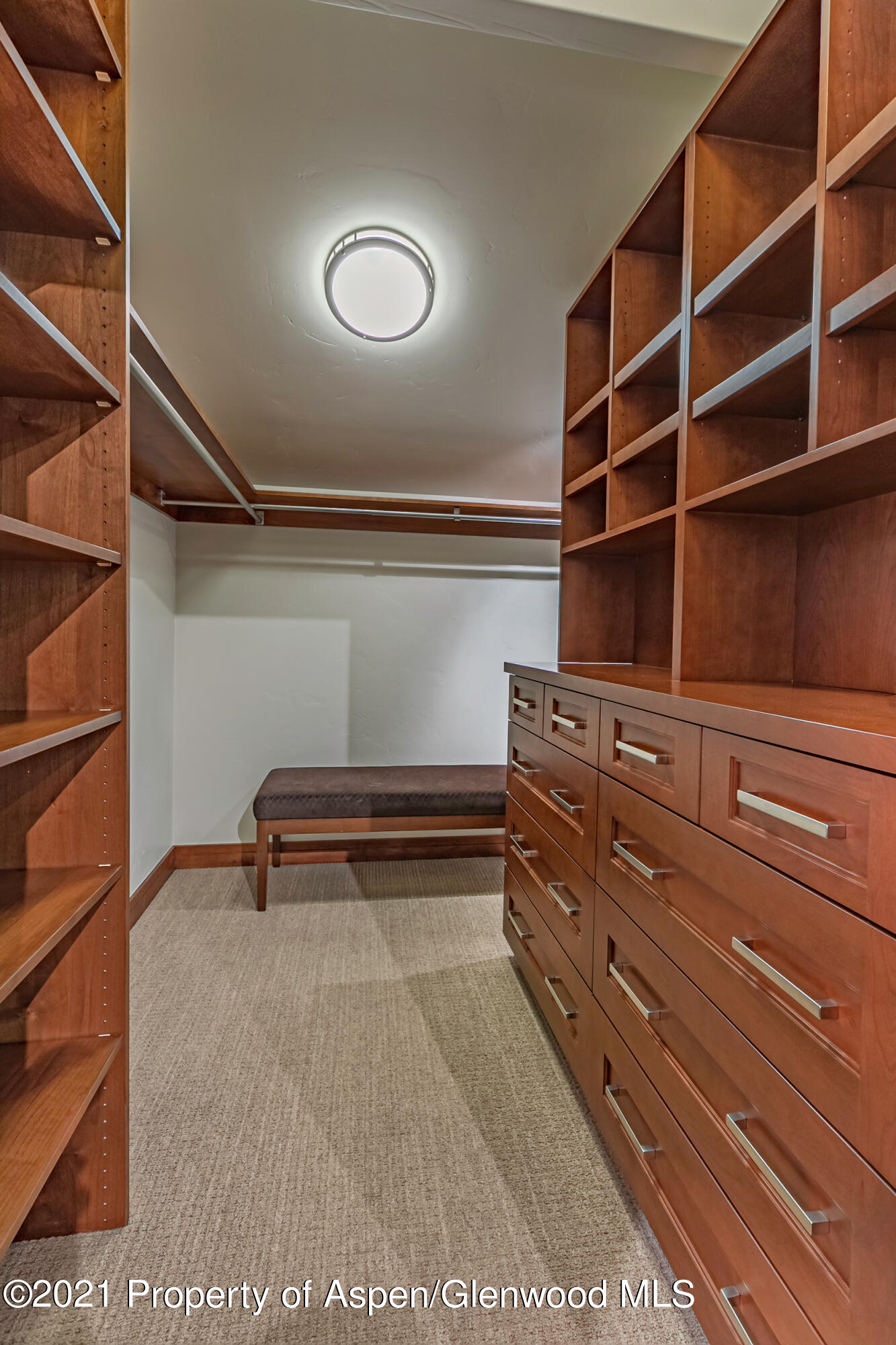 Aspen, Colorado 81611, United States, 4 Bedrooms Bedrooms, ,5 BathroomsBathrooms,Residential,Active,75555