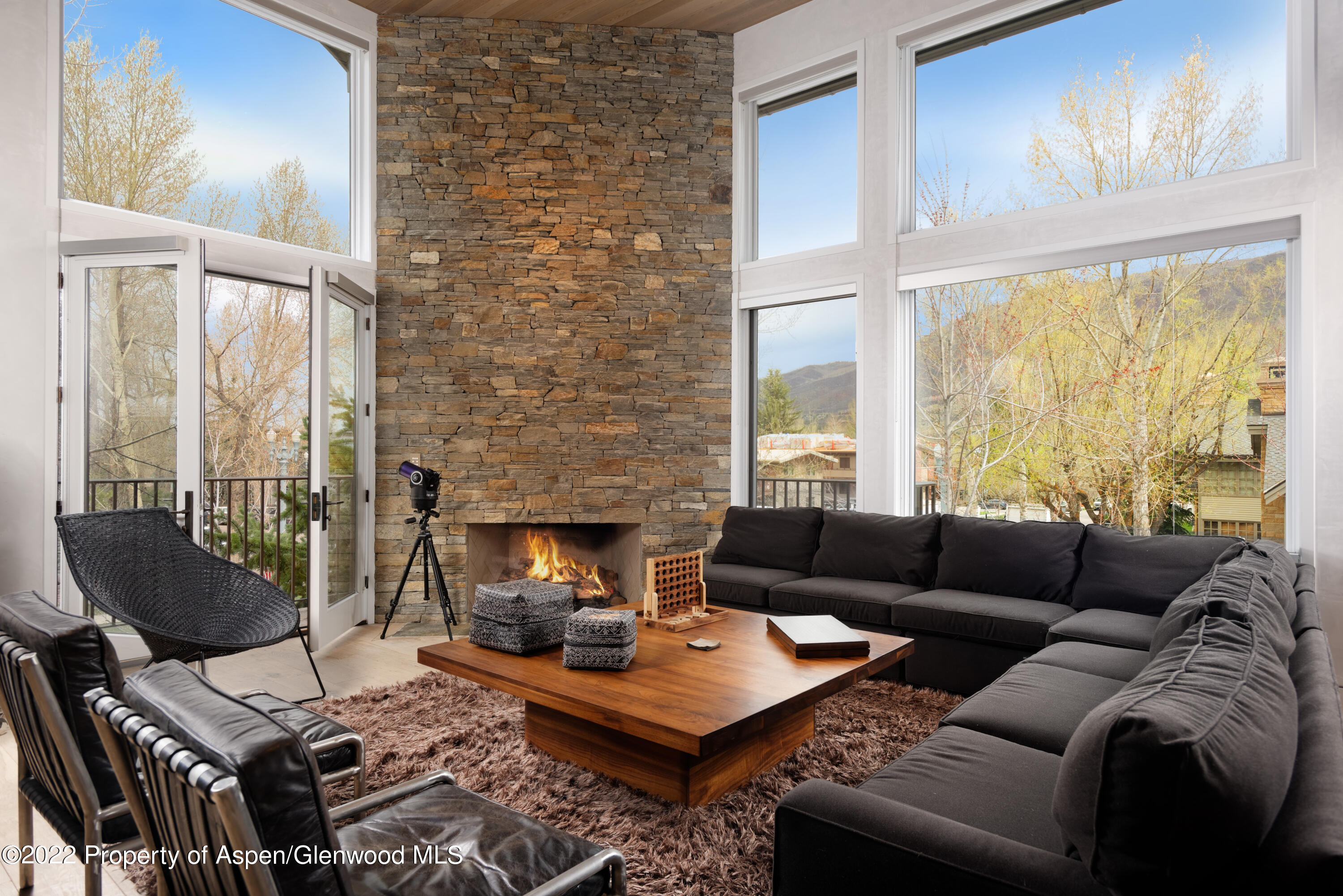 Aspen, Colorado 81611, United States, 4 Bedrooms Bedrooms, ,5 BathroomsBathrooms,Residential,Active,74226