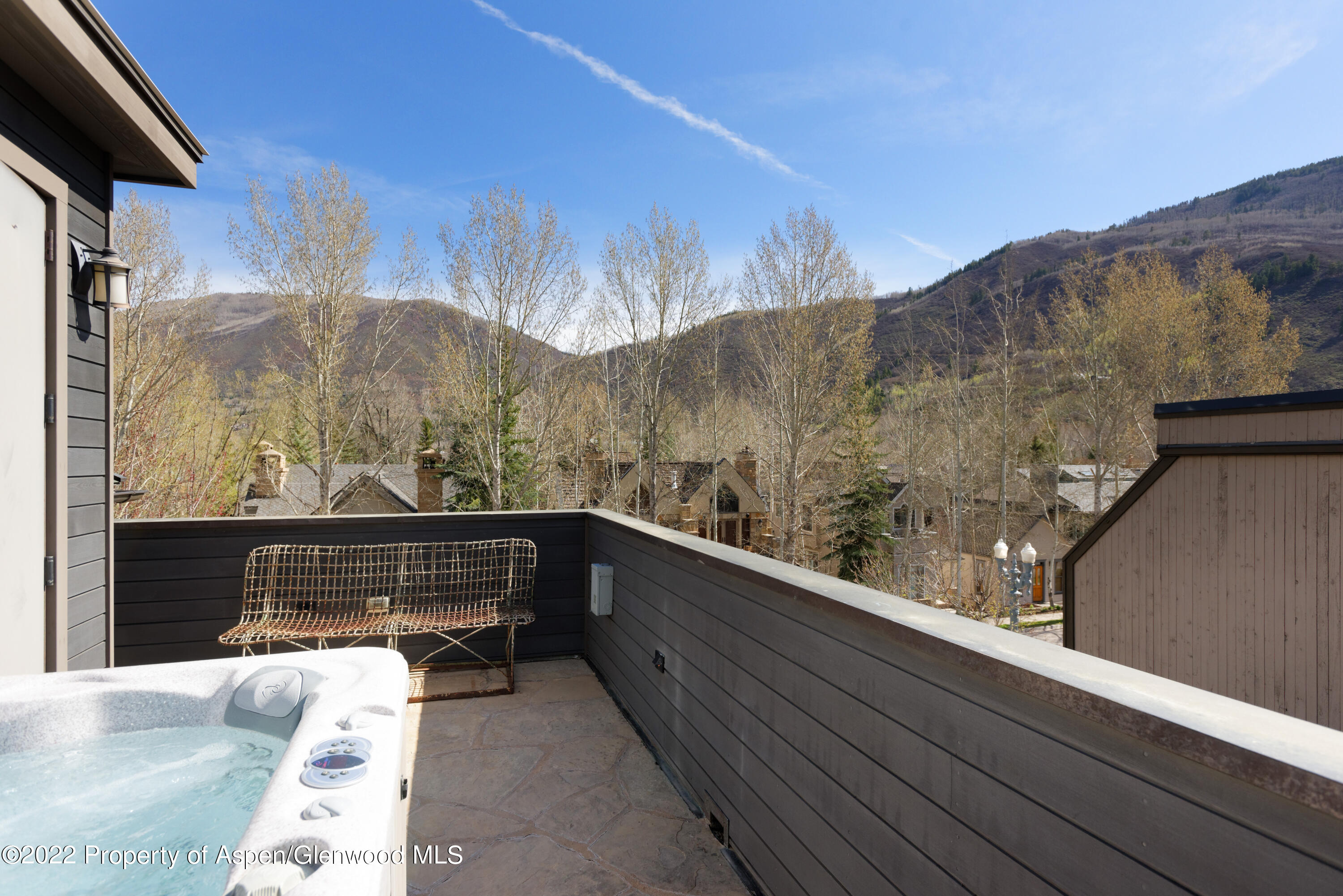 Aspen, Colorado 81611, United States, 4 Bedrooms Bedrooms, ,5 BathroomsBathrooms,Residential,Active,74226