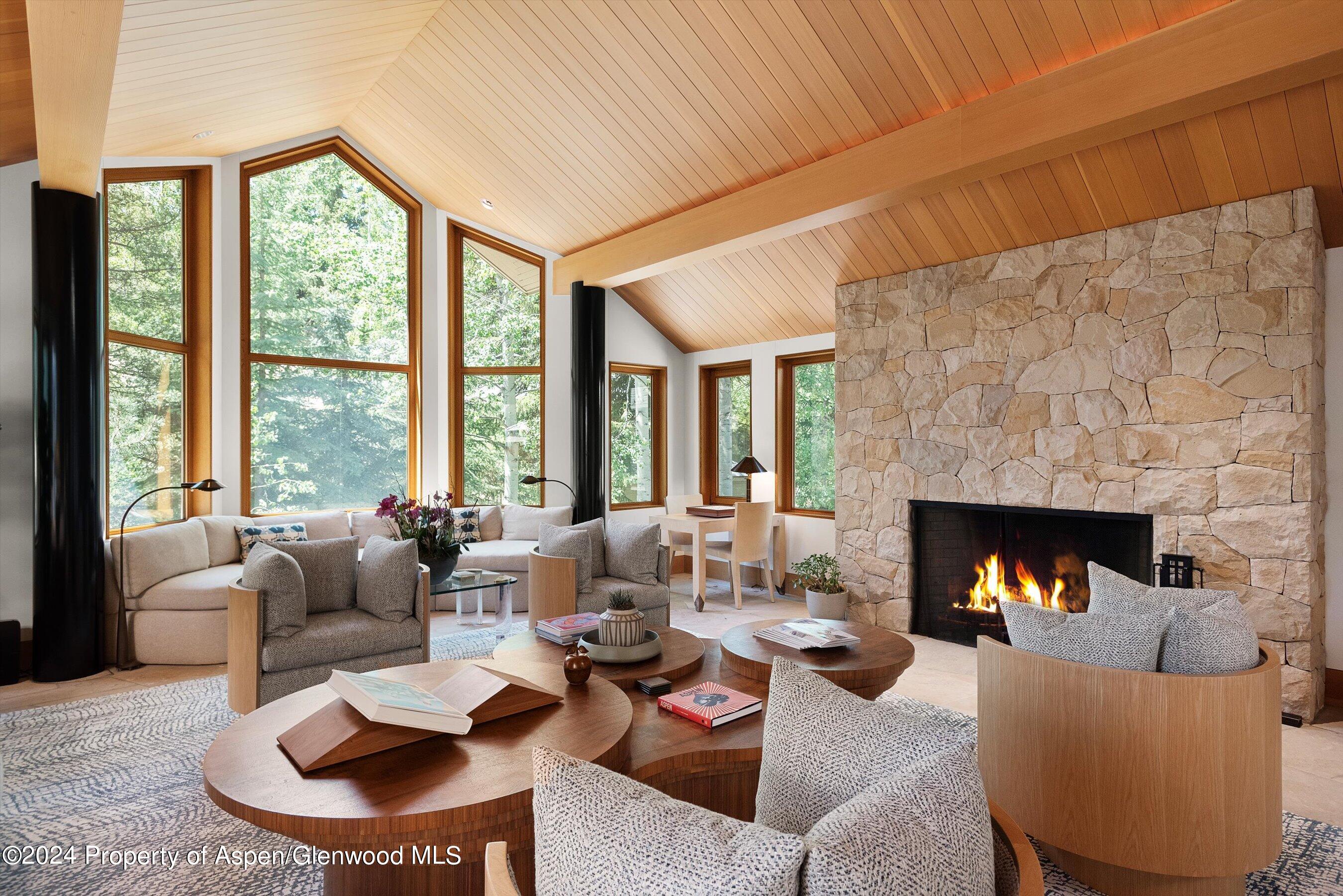 Aspen, Colorado 81611, United States, 5 Bedrooms Bedrooms, ,7 BathroomsBathrooms,Residential,Active,54679