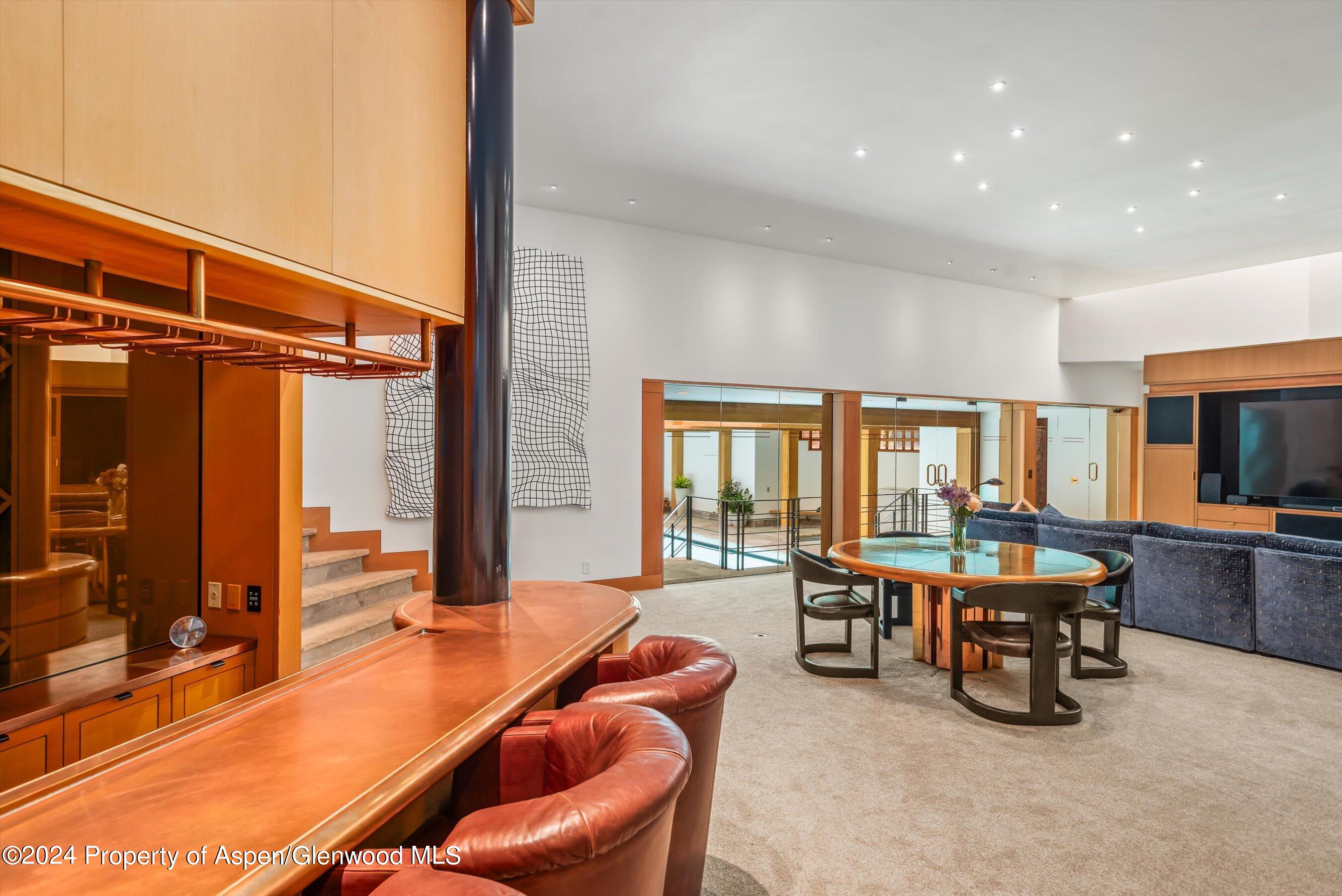 Aspen, Colorado 81611, United States, 5 Bedrooms Bedrooms, ,7 BathroomsBathrooms,Residential,Active,54679