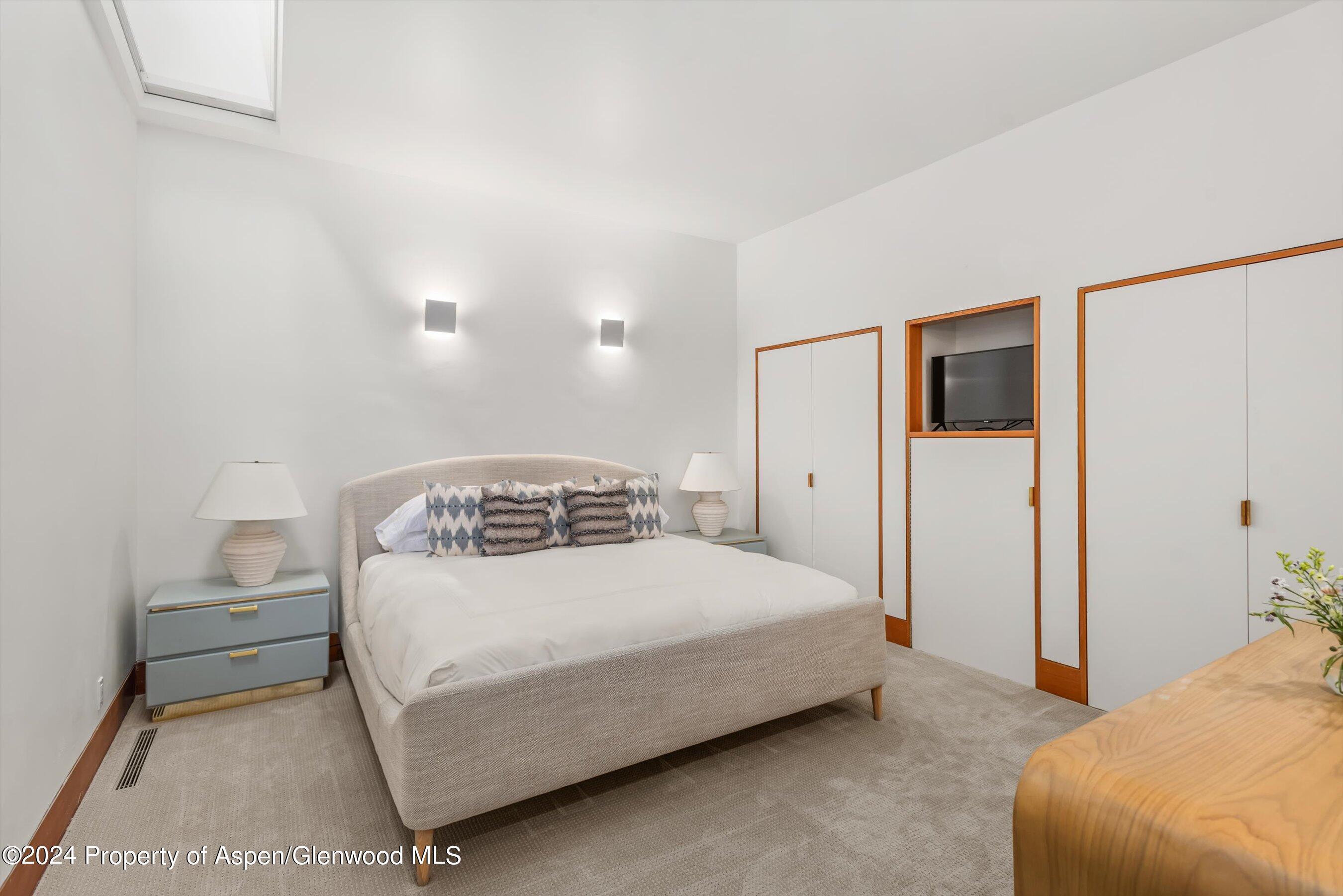 Aspen, Colorado 81611, United States, 5 Bedrooms Bedrooms, ,7 BathroomsBathrooms,Residential,Active,54679