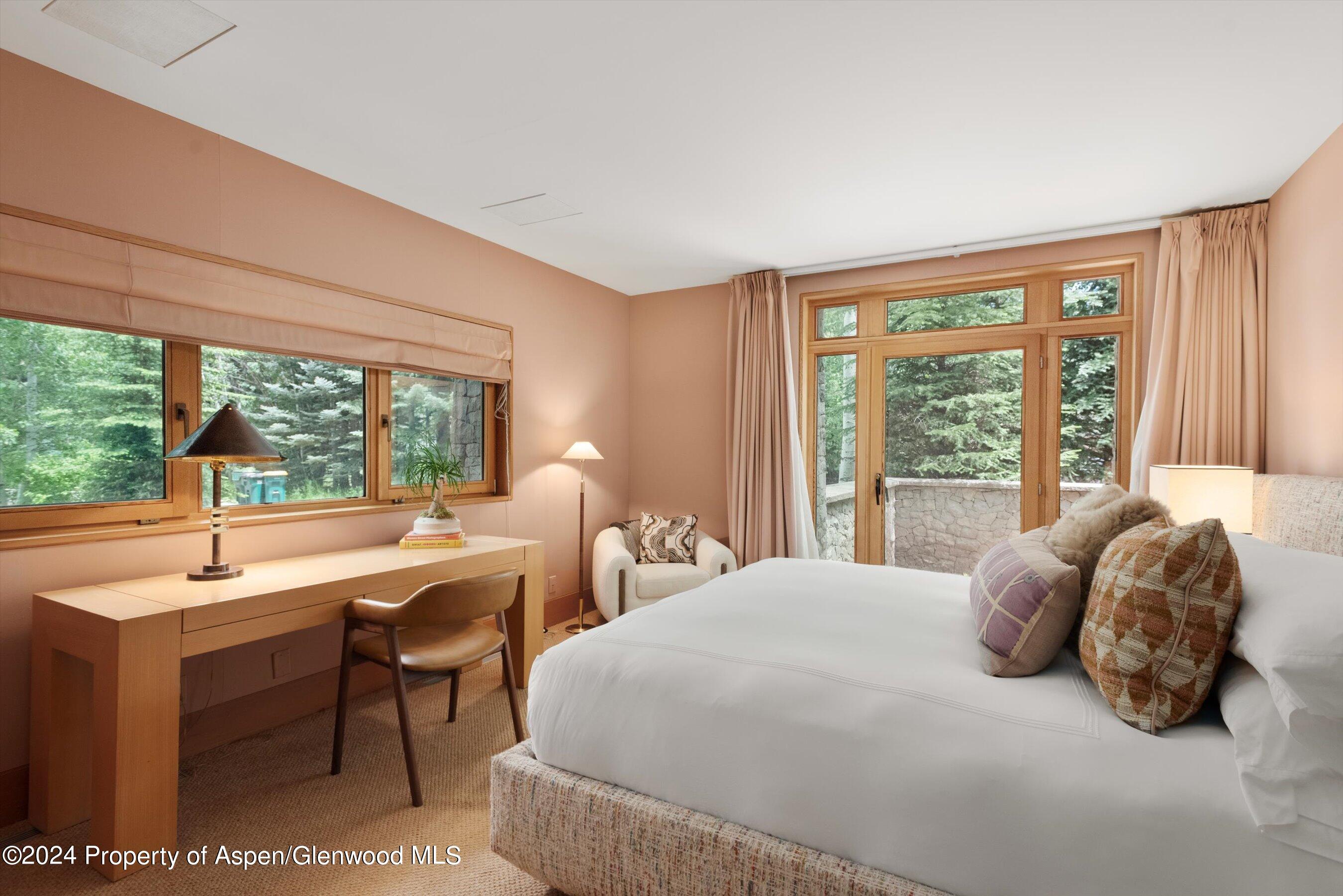 Aspen, Colorado 81611, United States, 5 Bedrooms Bedrooms, ,7 BathroomsBathrooms,Residential,Active,54679