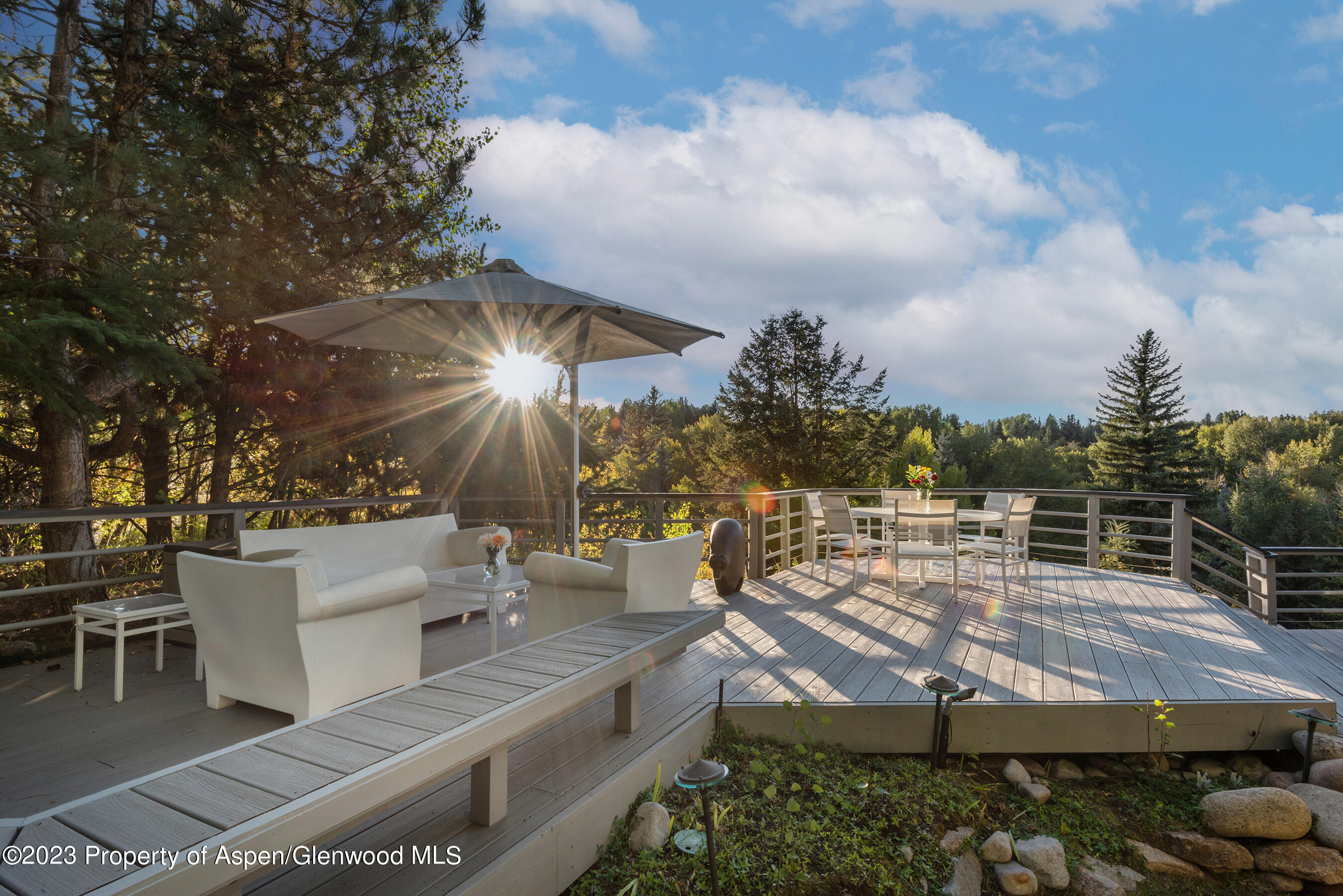 Aspen, Colorado 81611, United States, 4 Bedrooms Bedrooms, ,6 BathroomsBathrooms,Residential,Active,69733