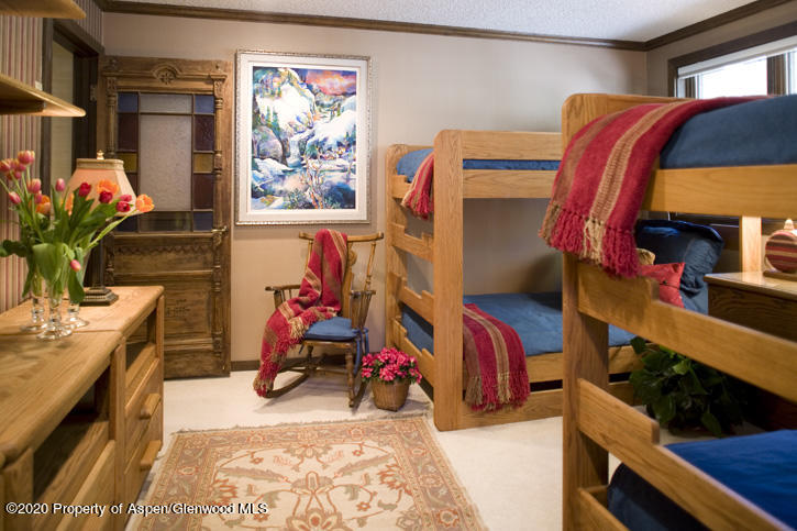 Aspen, Colorado 81611, United States, 3 Bedrooms Bedrooms, ,4 BathroomsBathrooms,Residential,Active,75558