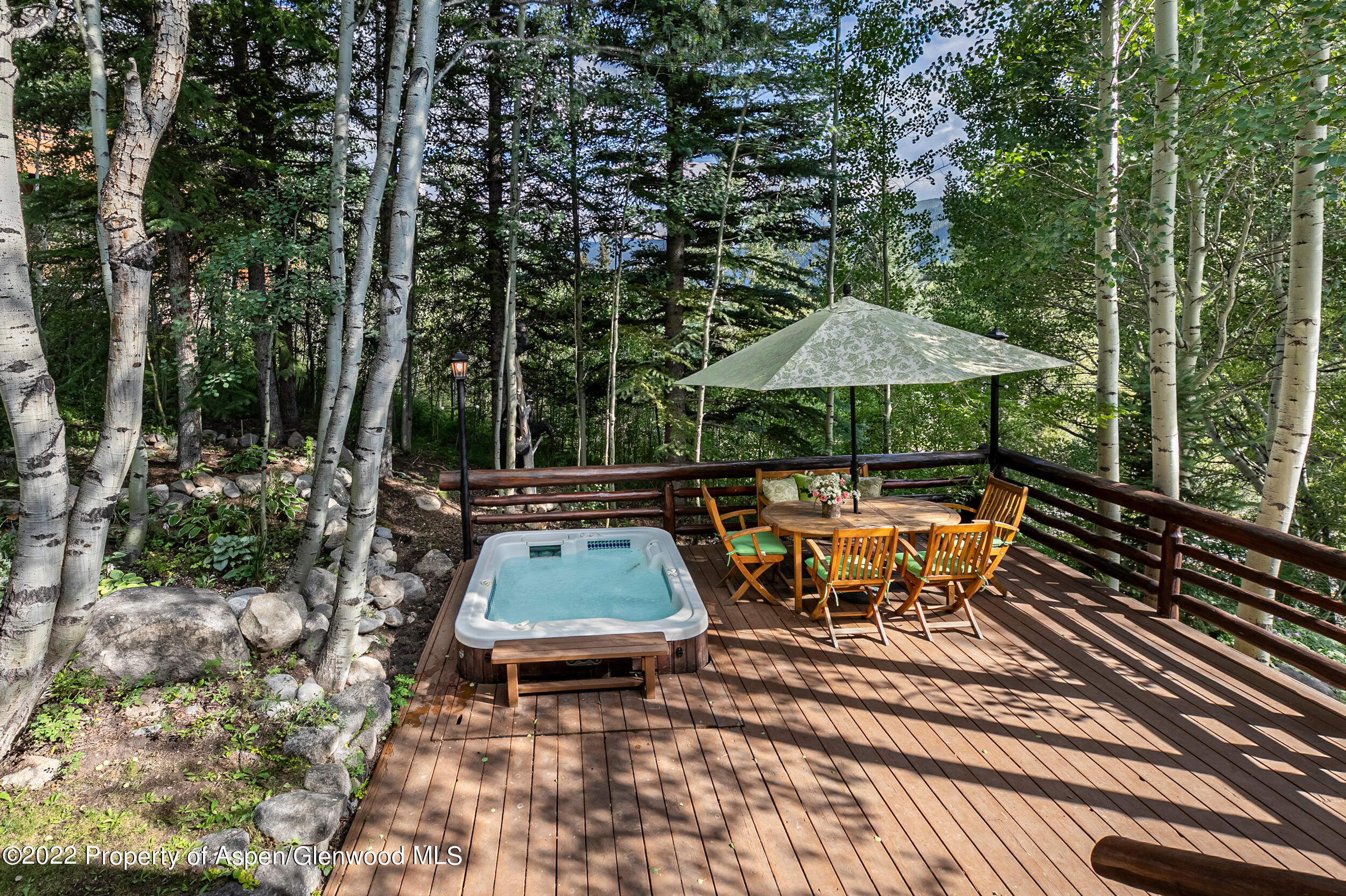 Aspen, Colorado 81611, United States, 4 Bedrooms Bedrooms, ,3 BathroomsBathrooms,Residential,Active,8523