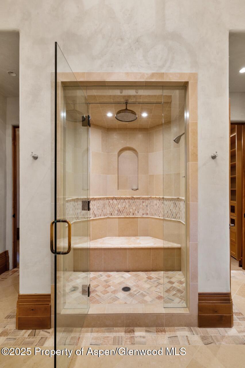 Aspen, Colorado 81611, United States, 8 Bedrooms Bedrooms, ,9 BathroomsBathrooms,Residential,Active,251559