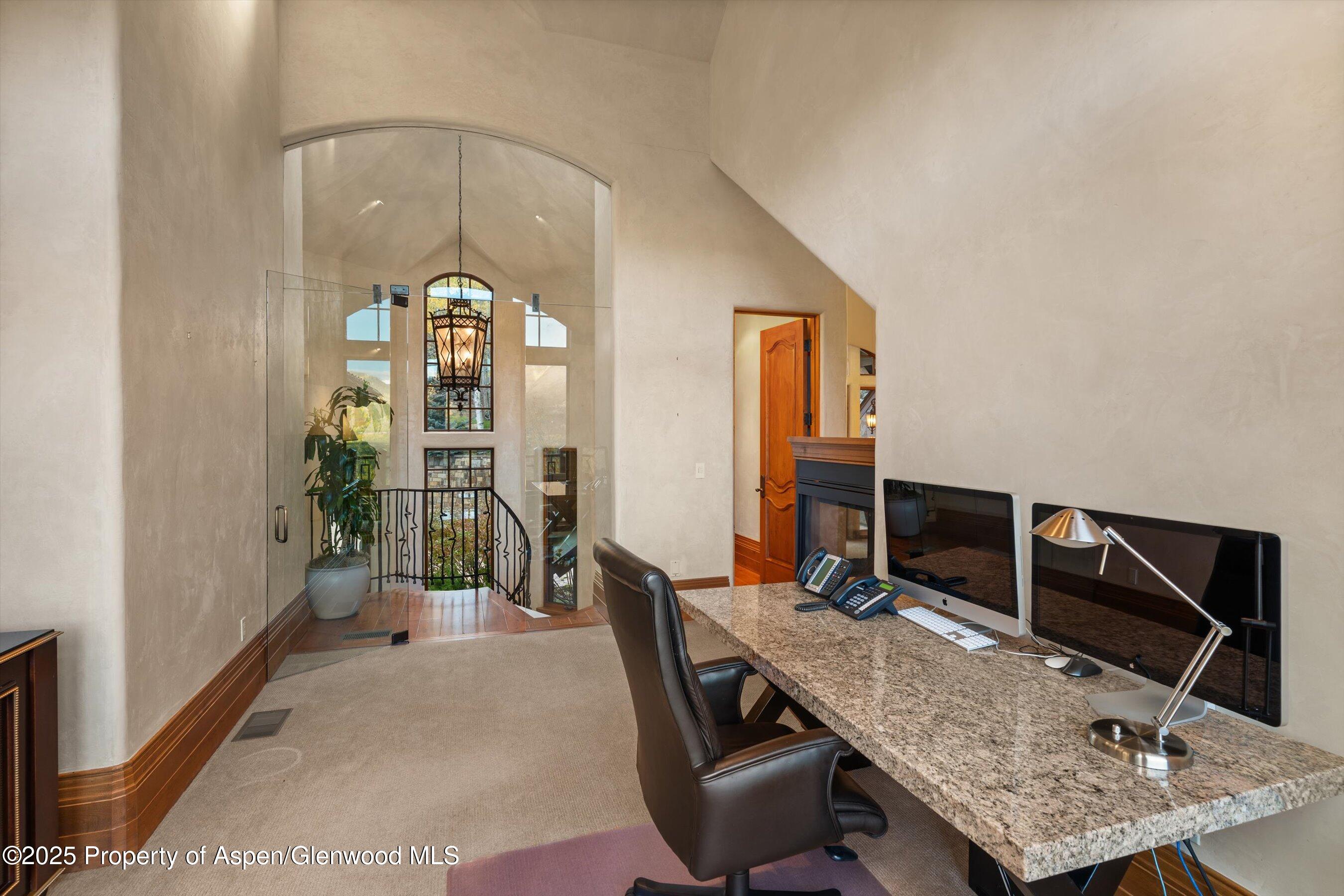 Aspen, Colorado 81611, United States, 8 Bedrooms Bedrooms, ,9 BathroomsBathrooms,Residential,Active,251559