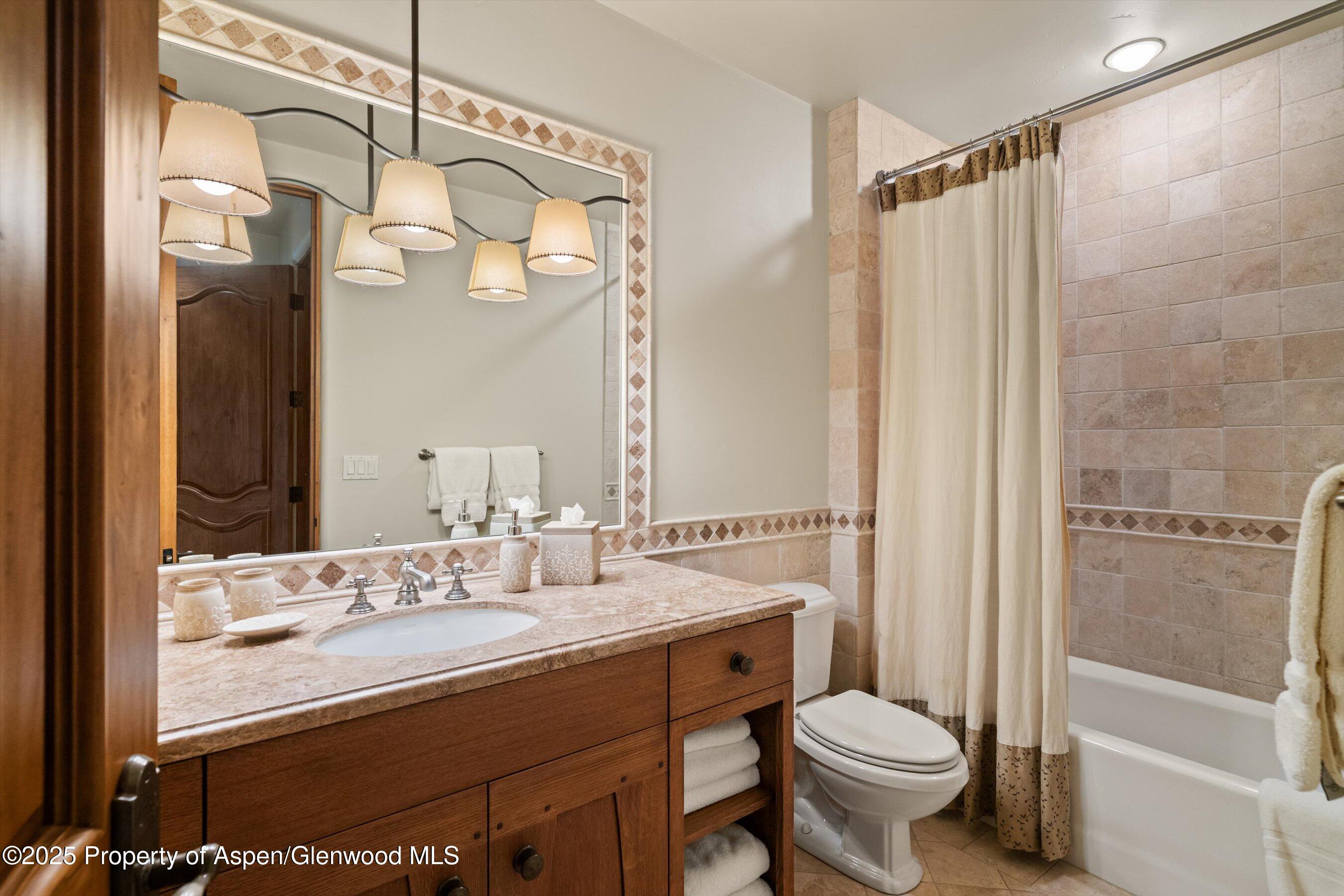 Aspen, Colorado 81611, United States, 8 Bedrooms Bedrooms, ,9 BathroomsBathrooms,Residential,Active,251559