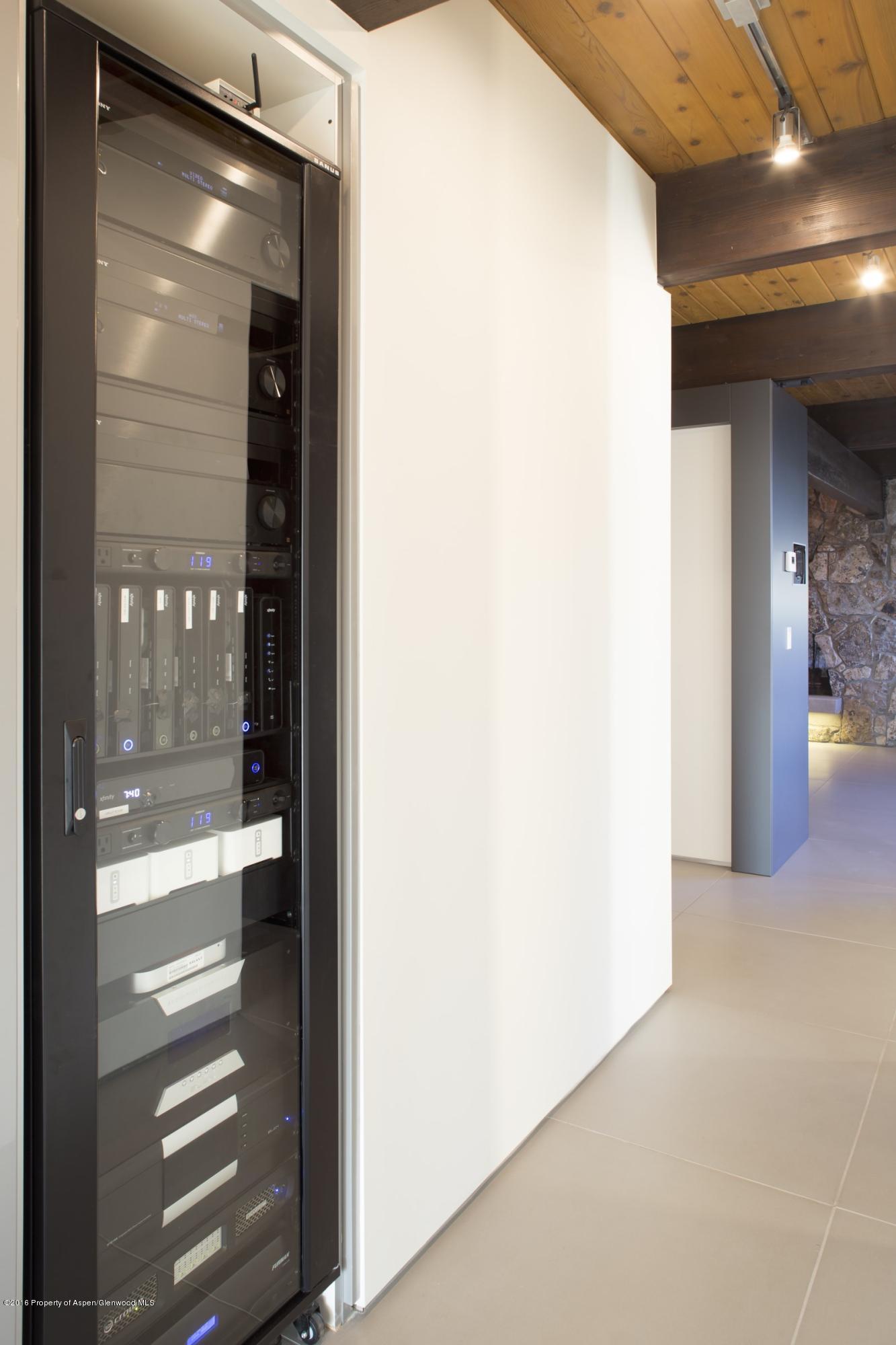 Aspen, Colorado 81611, United States, 6 Bedrooms Bedrooms, ,7 BathroomsBathrooms,Residential,Active,75559