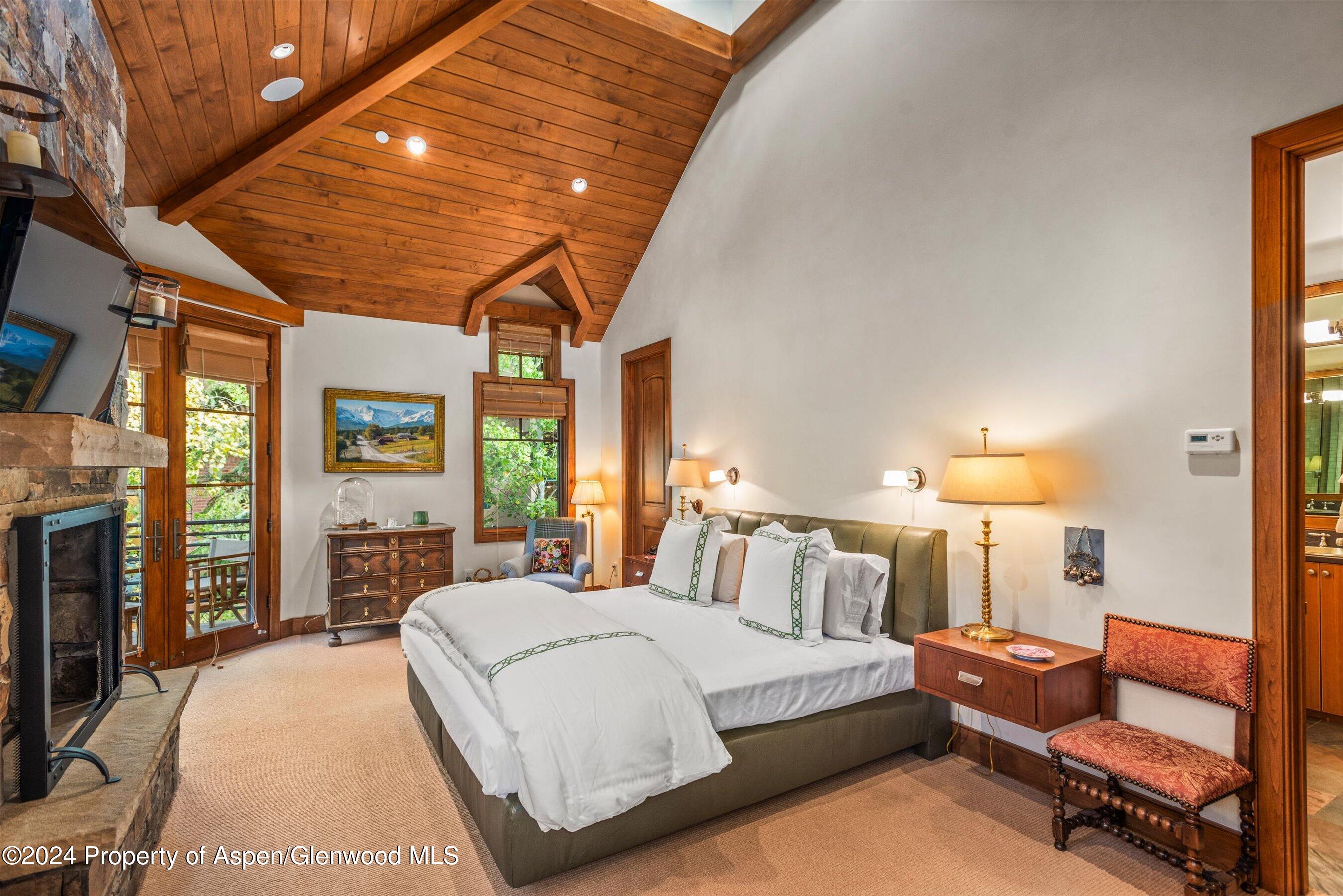 Aspen, Colorado 81611, United States, 5 Bedrooms Bedrooms, ,7 BathroomsBathrooms,Residential,Active,37016