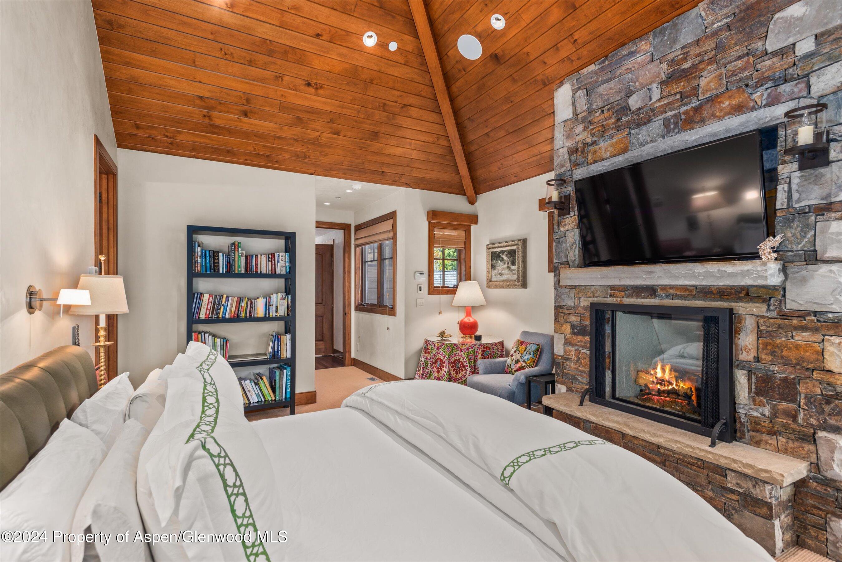 Aspen, Colorado 81611, United States, 5 Bedrooms Bedrooms, ,7 BathroomsBathrooms,Residential,Active,37016