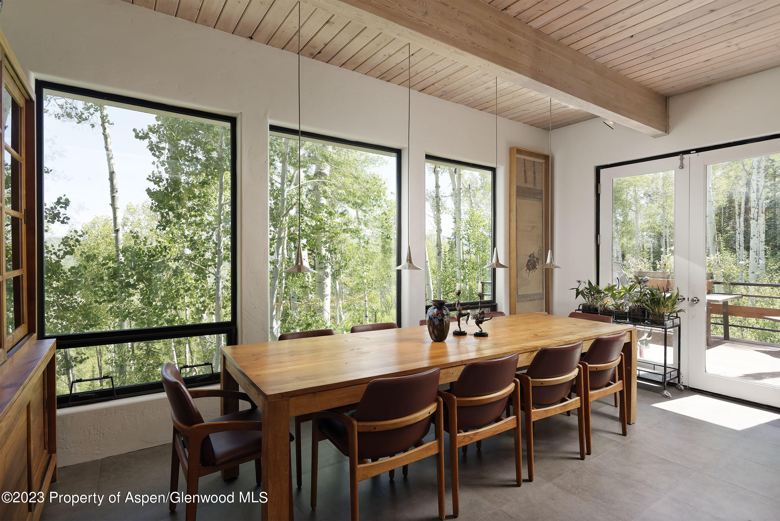 Snowmass Village, Colorado 81615, United States, 4 Bedrooms Bedrooms, ,5 BathroomsBathrooms,Residential,Active,72444