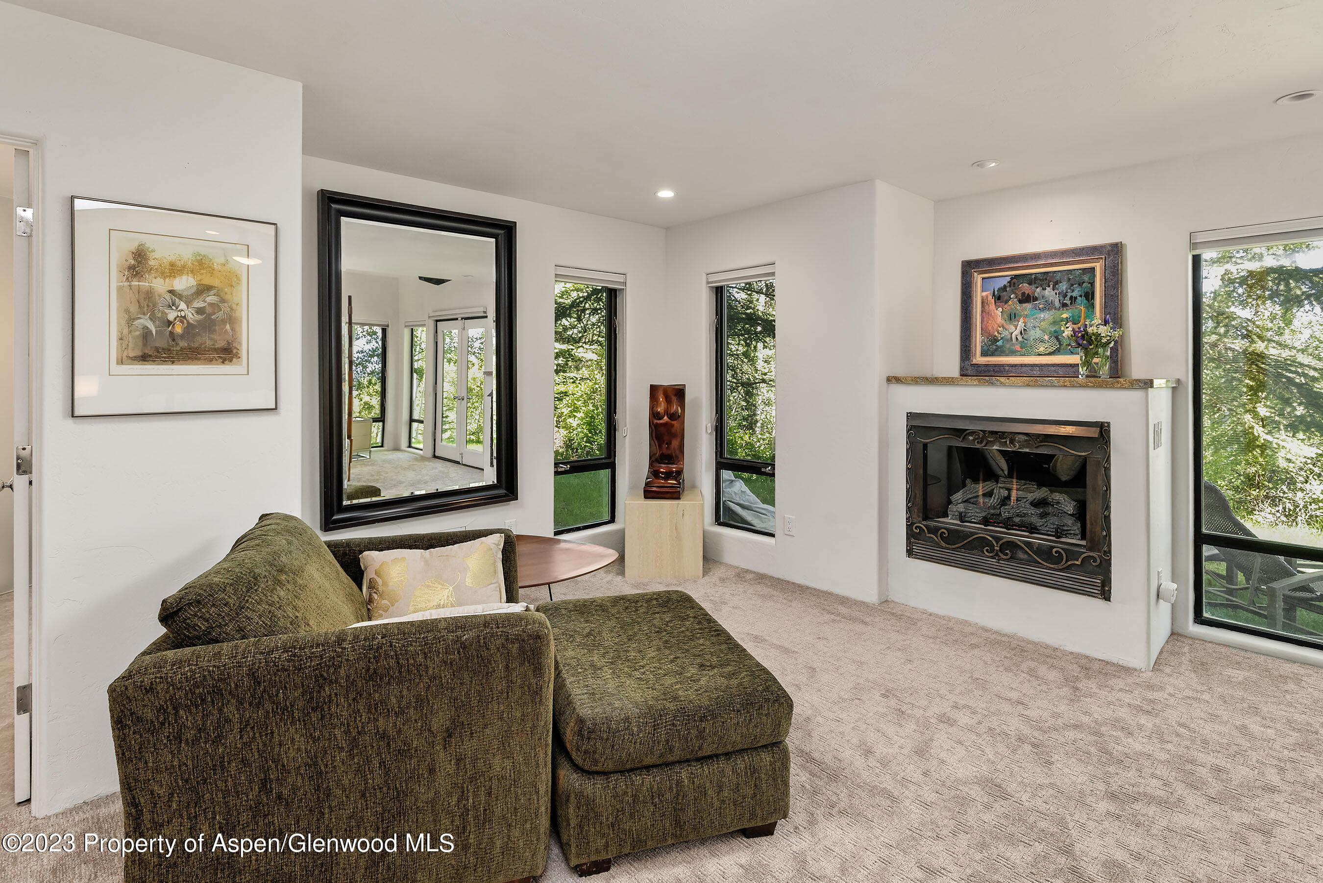 Snowmass Village, Colorado 81615, United States, 4 Bedrooms Bedrooms, ,5 BathroomsBathrooms,Residential,Active,72444