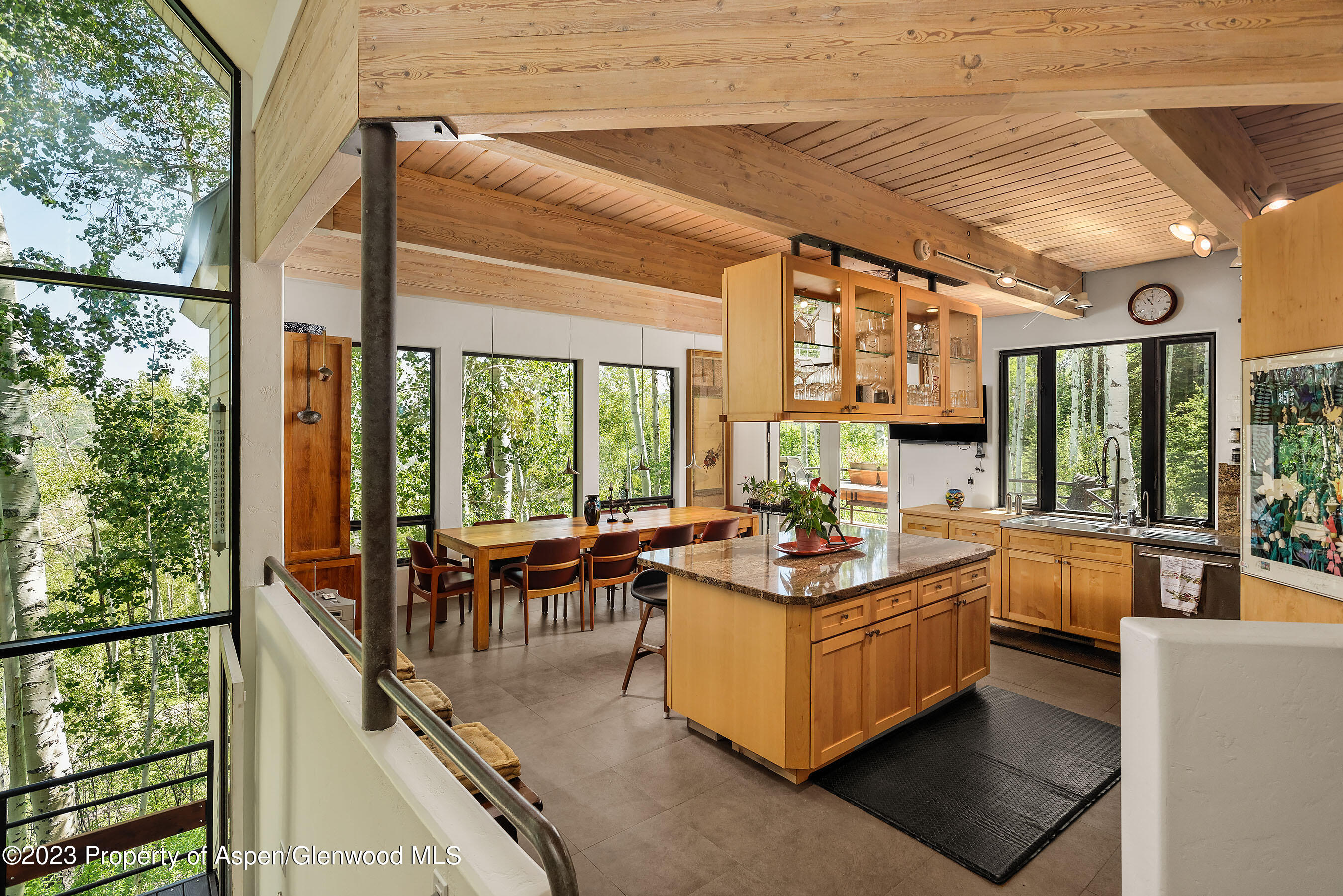 Snowmass Village, Colorado 81615, United States, 4 Bedrooms Bedrooms, ,5 BathroomsBathrooms,Residential,Active,72444