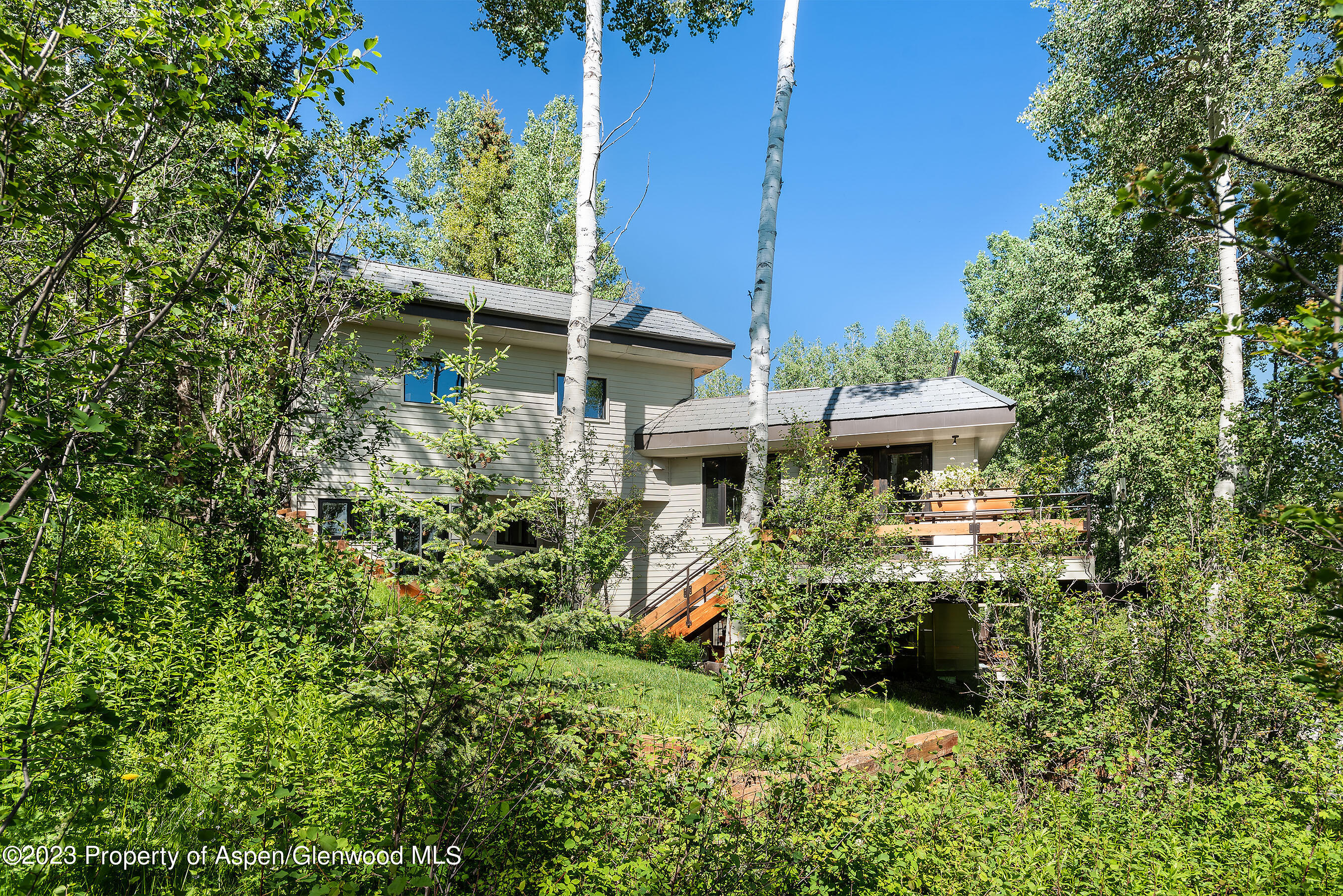 Snowmass Village, Colorado 81615, United States, 4 Bedrooms Bedrooms, ,5 BathroomsBathrooms,Residential,Active,72444