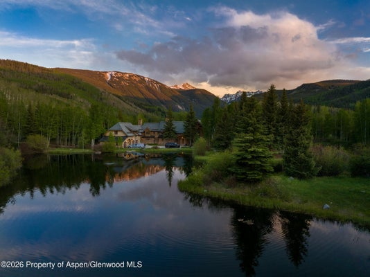 1701 HOLY CROSS DR, EDWARDS, CO 81632 - Image b6e1ebcbf5018e7635a86fcf9c3de93d/3005812394