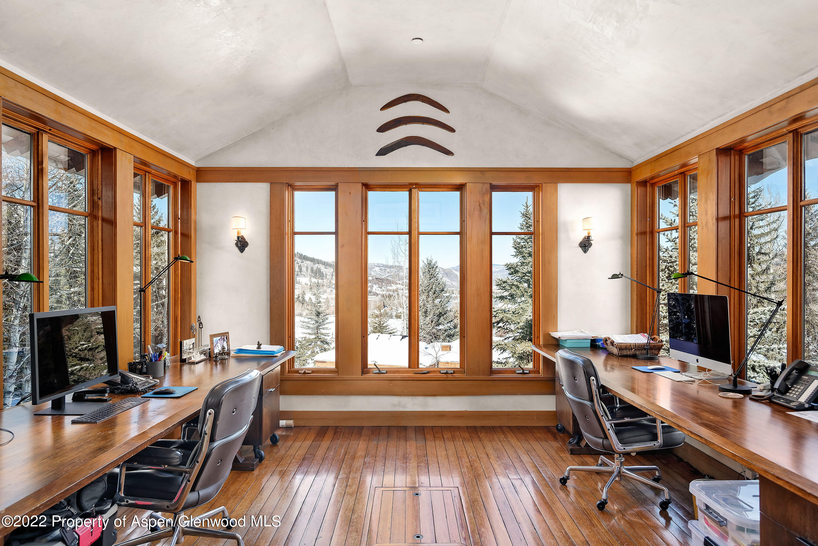 Aspen, Colorado 81611, United States, 4 Bedrooms Bedrooms, ,5 BathroomsBathrooms,Residential,Active,75177