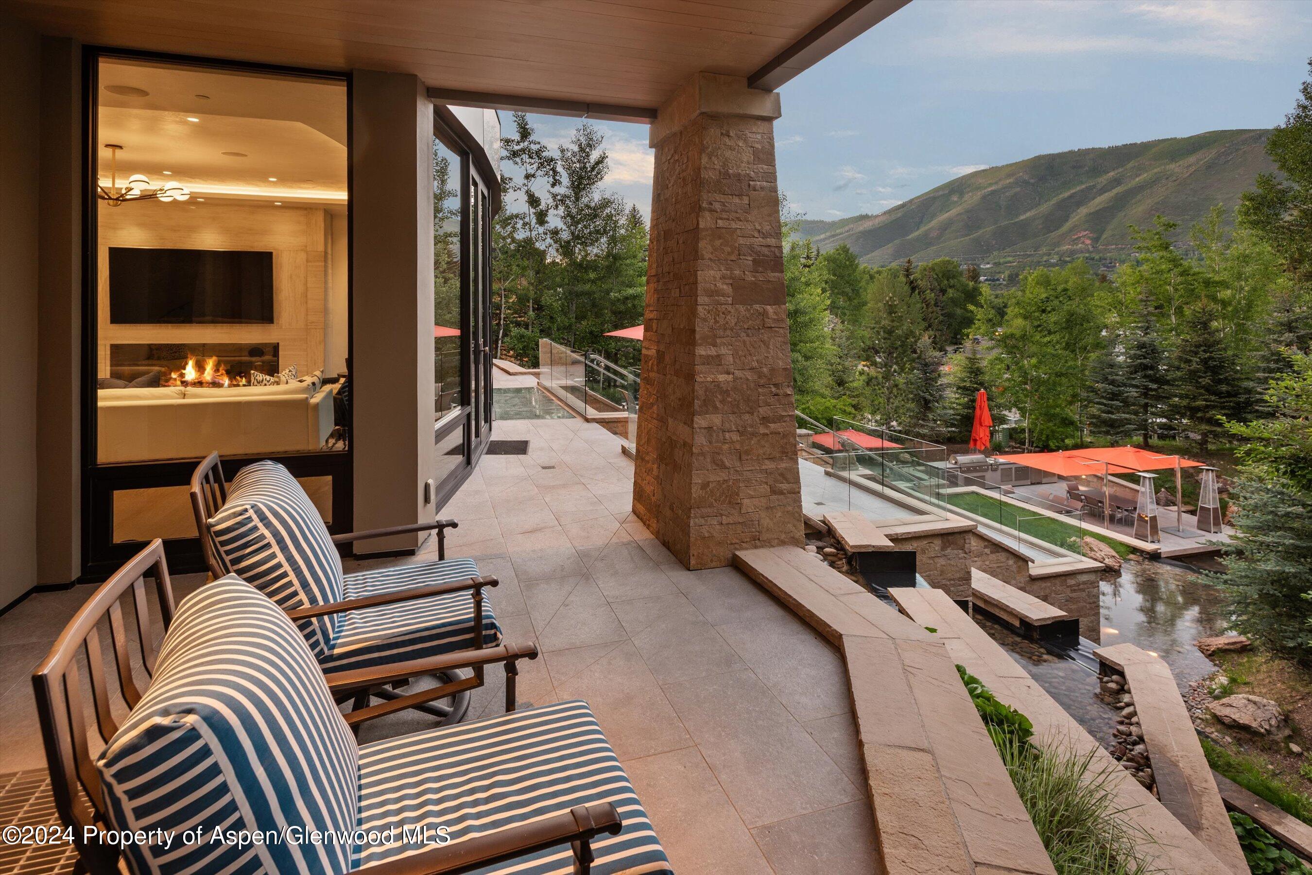 Aspen, Colorado 81611, United States, 6 Bedrooms Bedrooms, ,9 BathroomsBathrooms,Residential,Active,73018