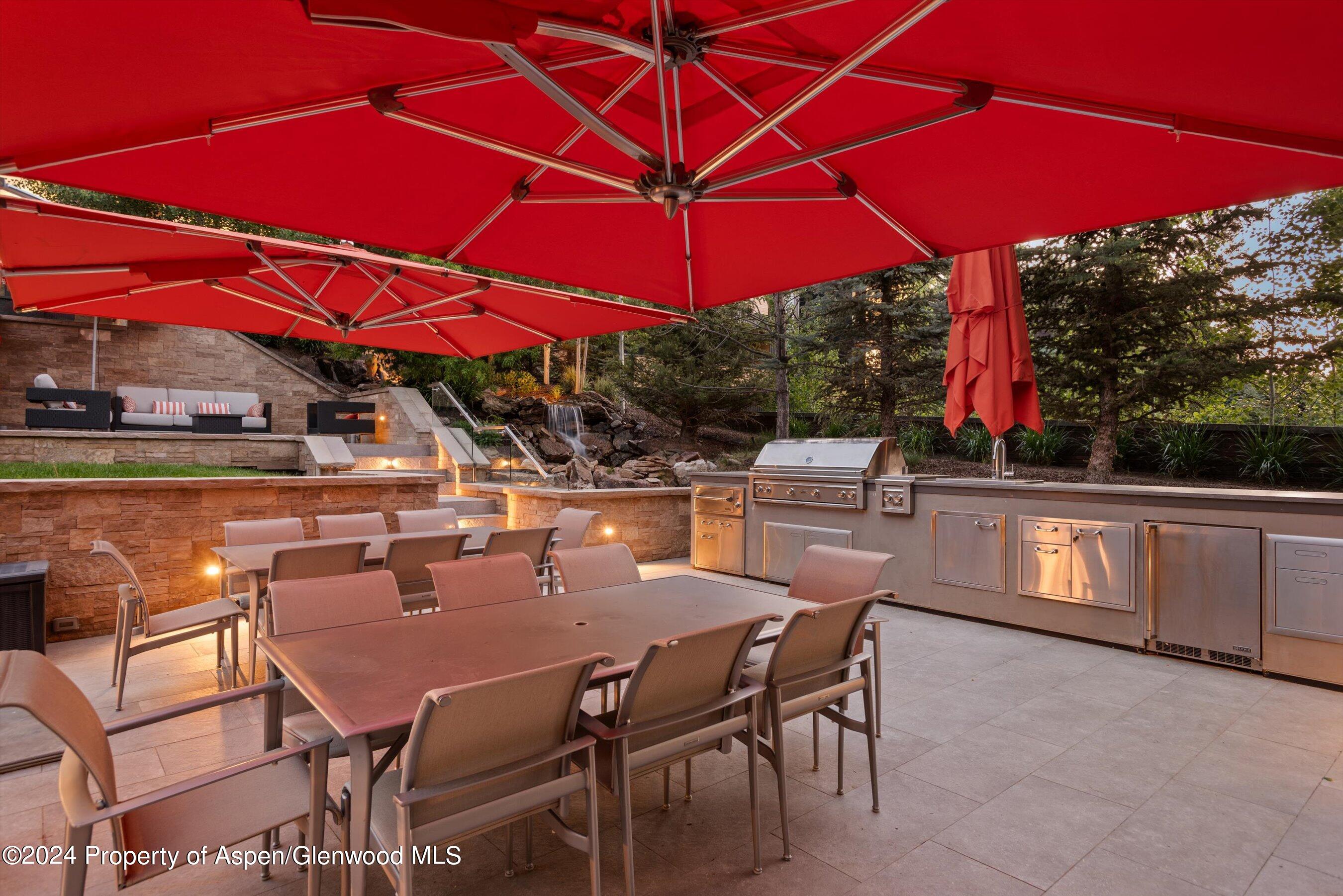 Aspen, Colorado 81611, United States, 6 Bedrooms Bedrooms, ,9 BathroomsBathrooms,Residential,Active,73018