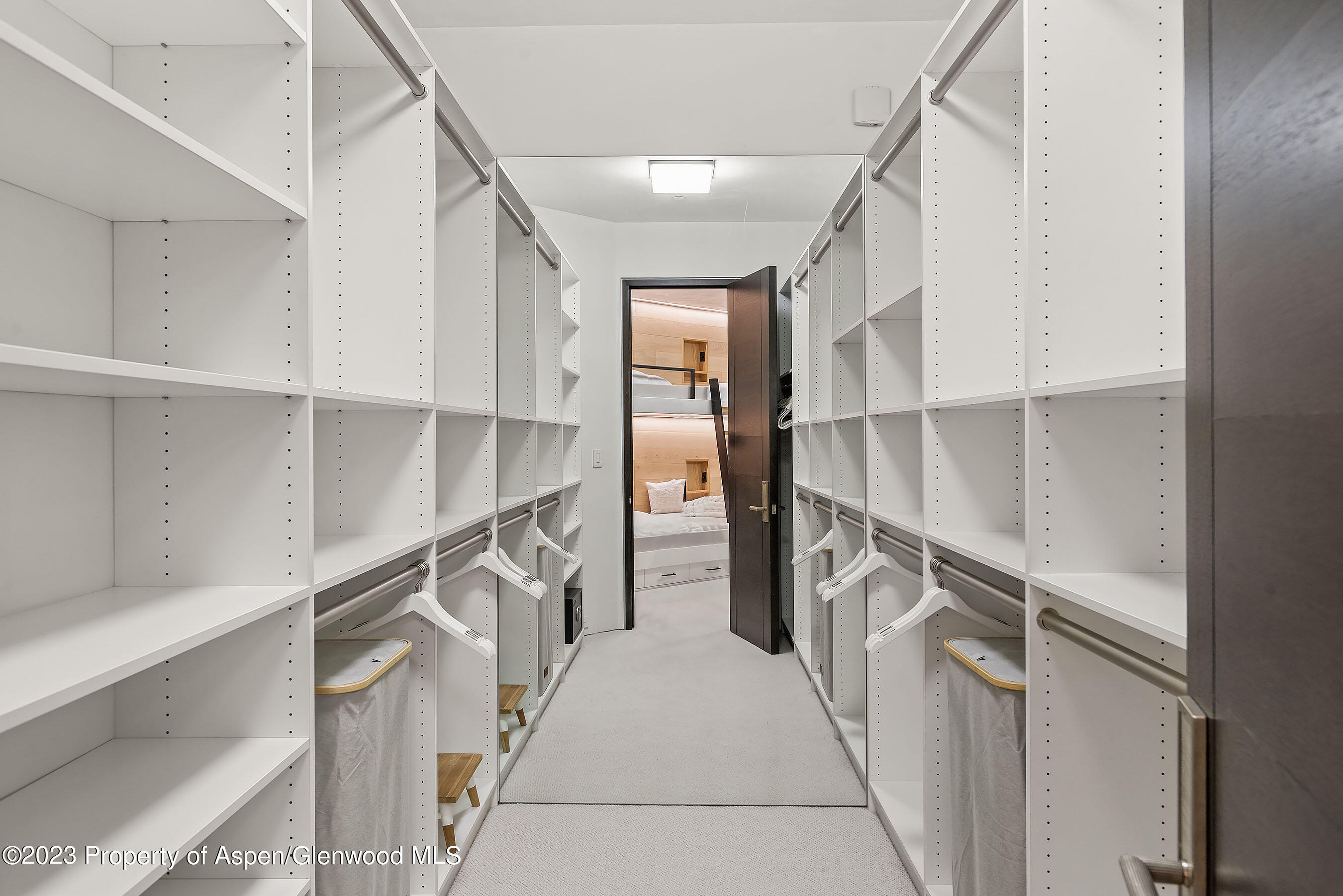 Aspen, Colorado 81611, United States, 6 Bedrooms Bedrooms, ,9 BathroomsBathrooms,Residential,Active,73018