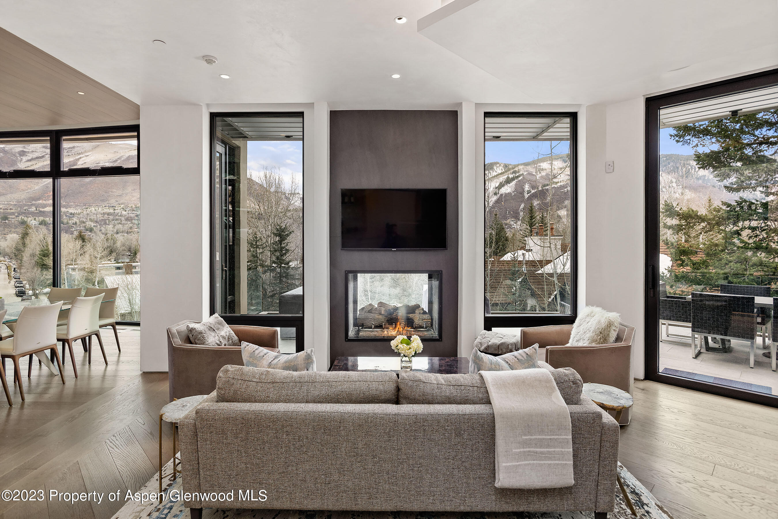 Aspen, Colorado 81611, United States, 6 Bedrooms Bedrooms, ,9 BathroomsBathrooms,Residential,Active,73018