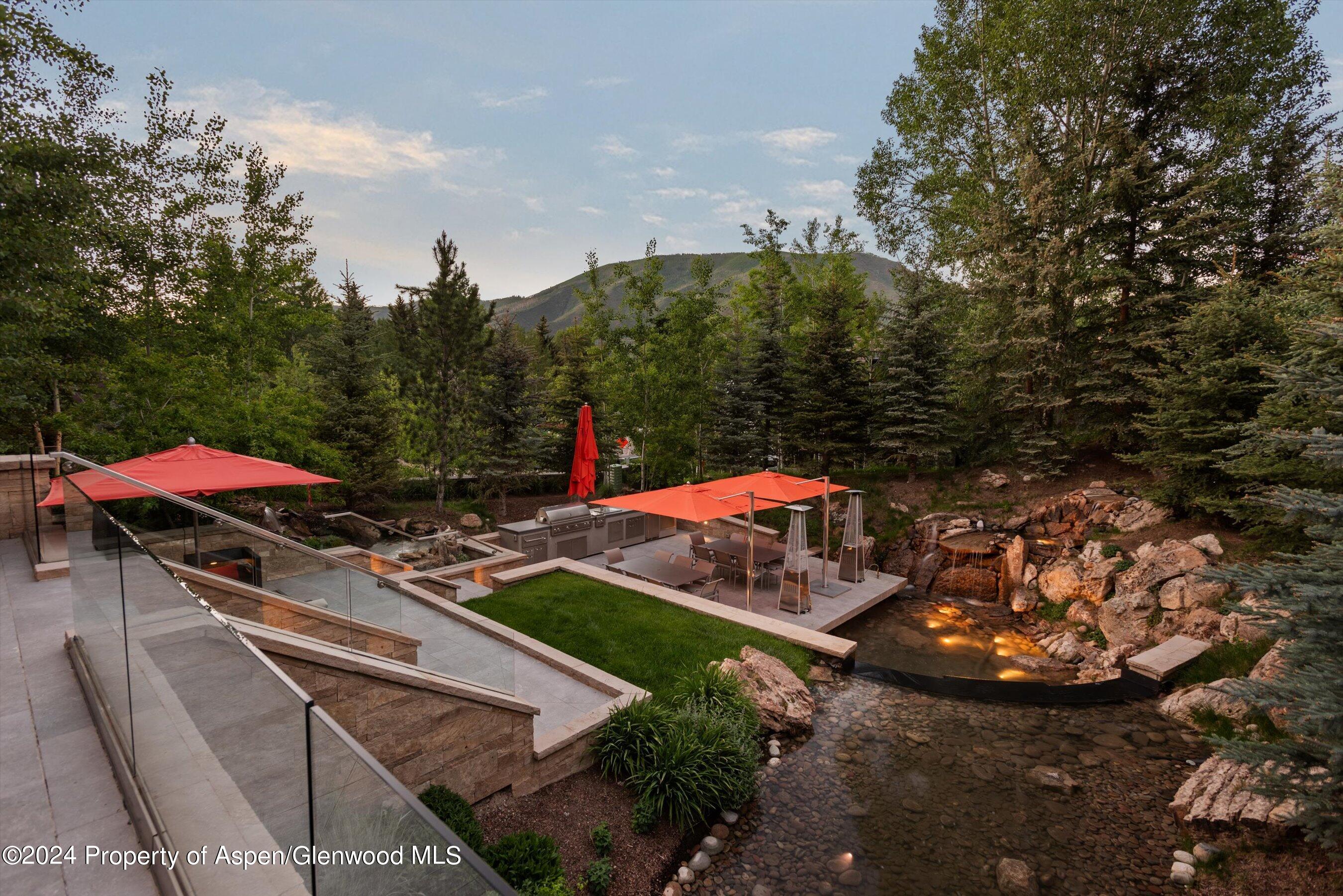 Aspen, Colorado 81611, United States, 6 Bedrooms Bedrooms, ,9 BathroomsBathrooms,Residential,Active,73018