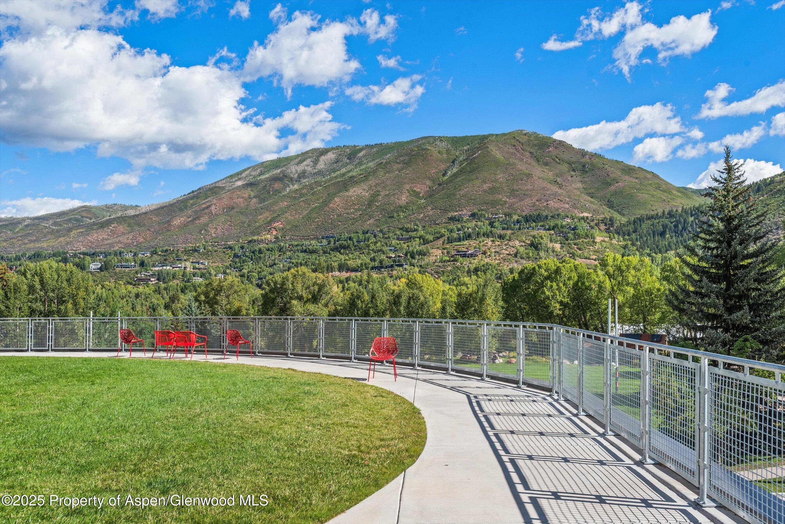 Aspen, Colorado 81611, United States, 1 Bedroom Bedrooms, ,1 BathroomBathrooms,Residential,Active,256212