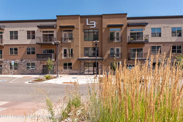 253 WULFSOHN RD APT 216, GLENWOOD SPRINGS, CO 81601 - Image d00be3354dcac9aef73bbde59930e715/211255596